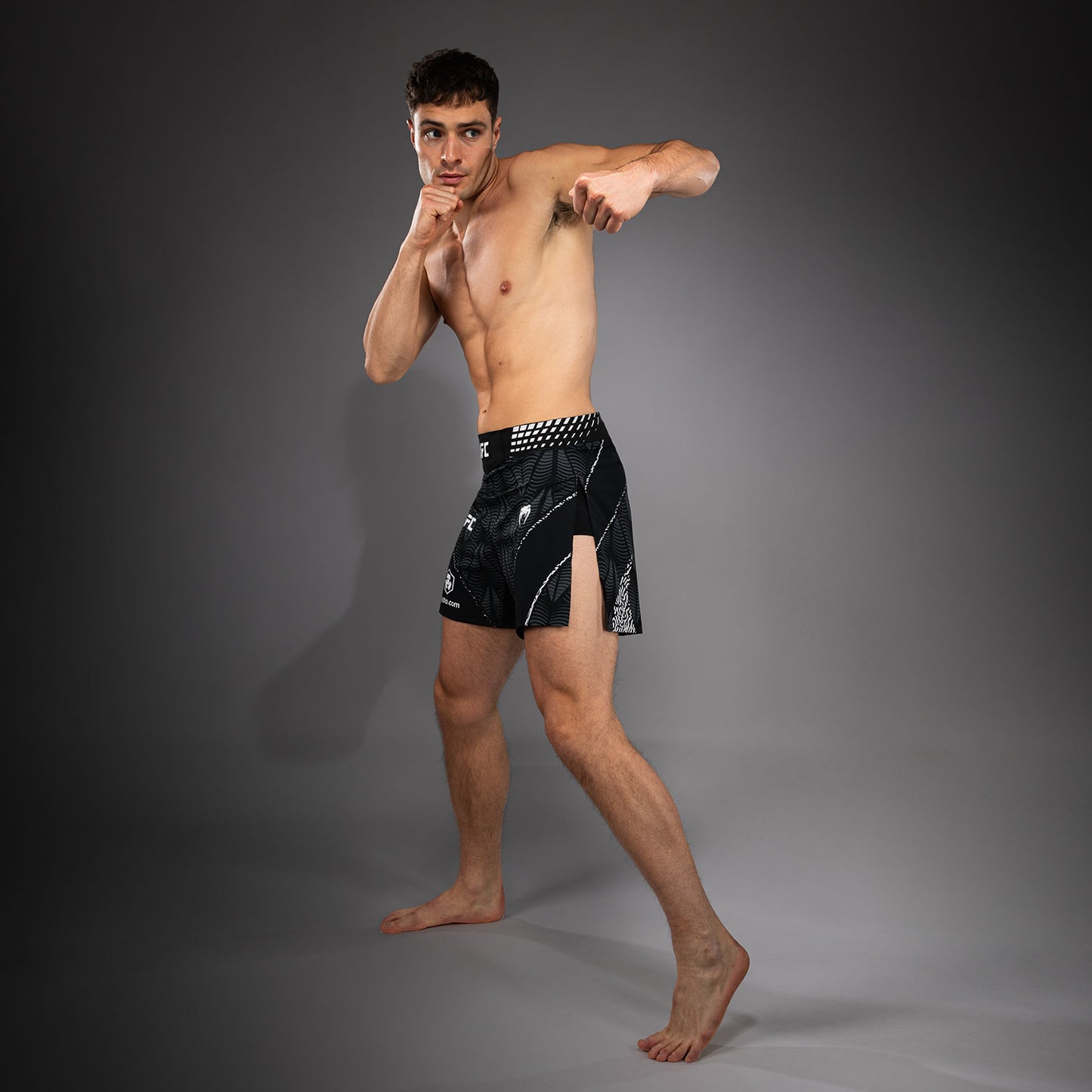 UFC Zenith by Venum Authentic Fight Night Pantaloncini da combattimento Gladiator Uomo - Nero