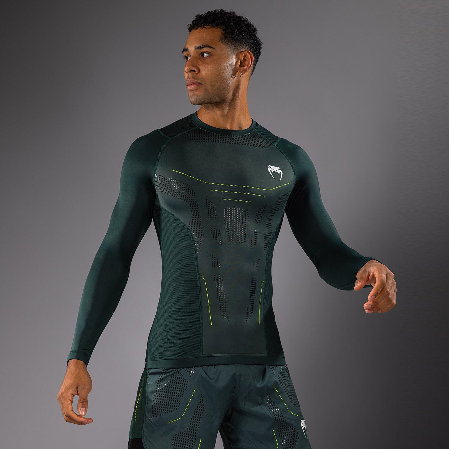 Venum Technical 3.0 Rashguard a Maniche Lunghe - Verde Foresta