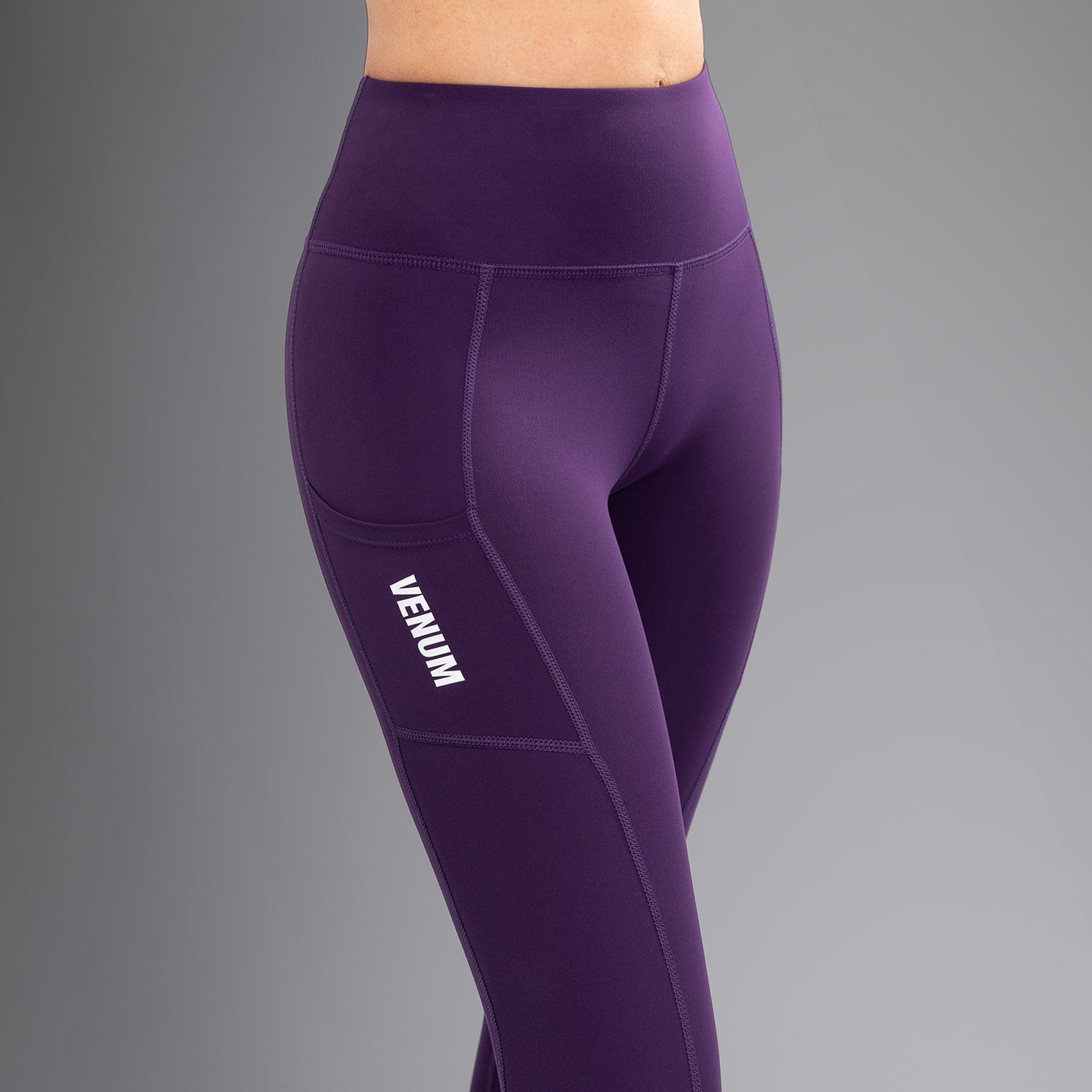 Venum Essential Performance Leggings da Donna - Viola Scuro