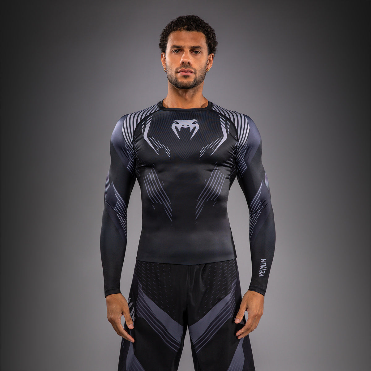 Venum No-Gi 6.0 Rashguard a Maniche Lunghe - Nero/Grigio