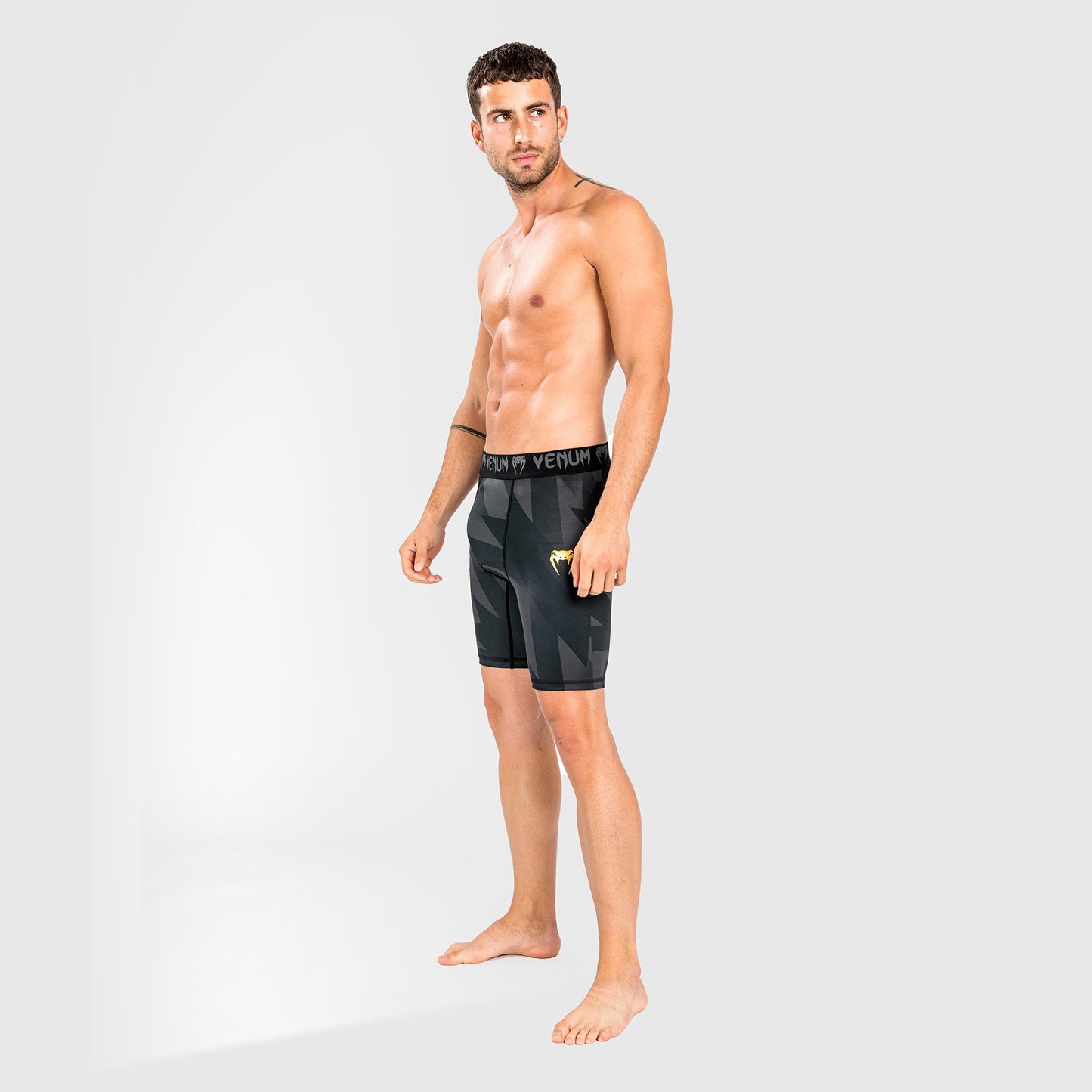 Pantaloncini Vale Tudo Venum Razor - Nero/Oro