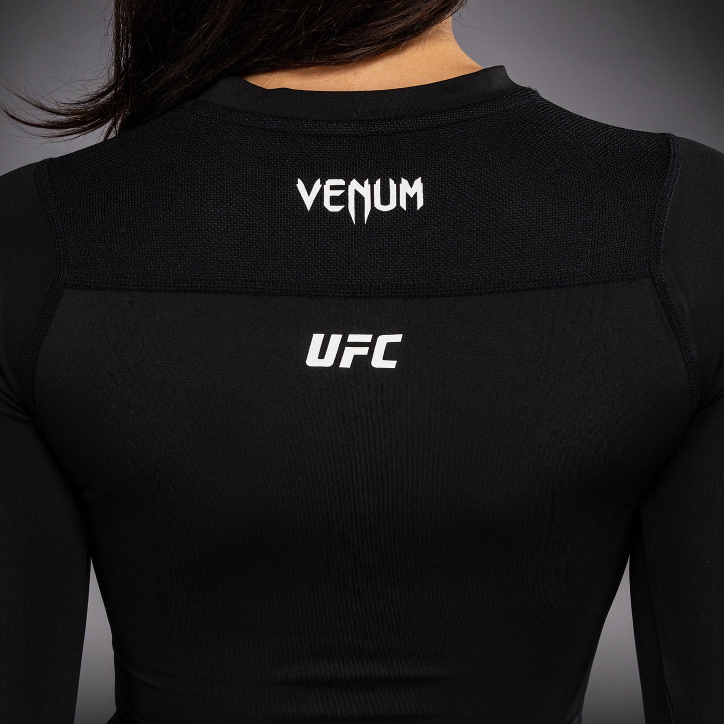 Venum UFC Unity by Venum Authentic Fight Week Rashguard Tecnica a Maniche Lunghe da Donna - Nero