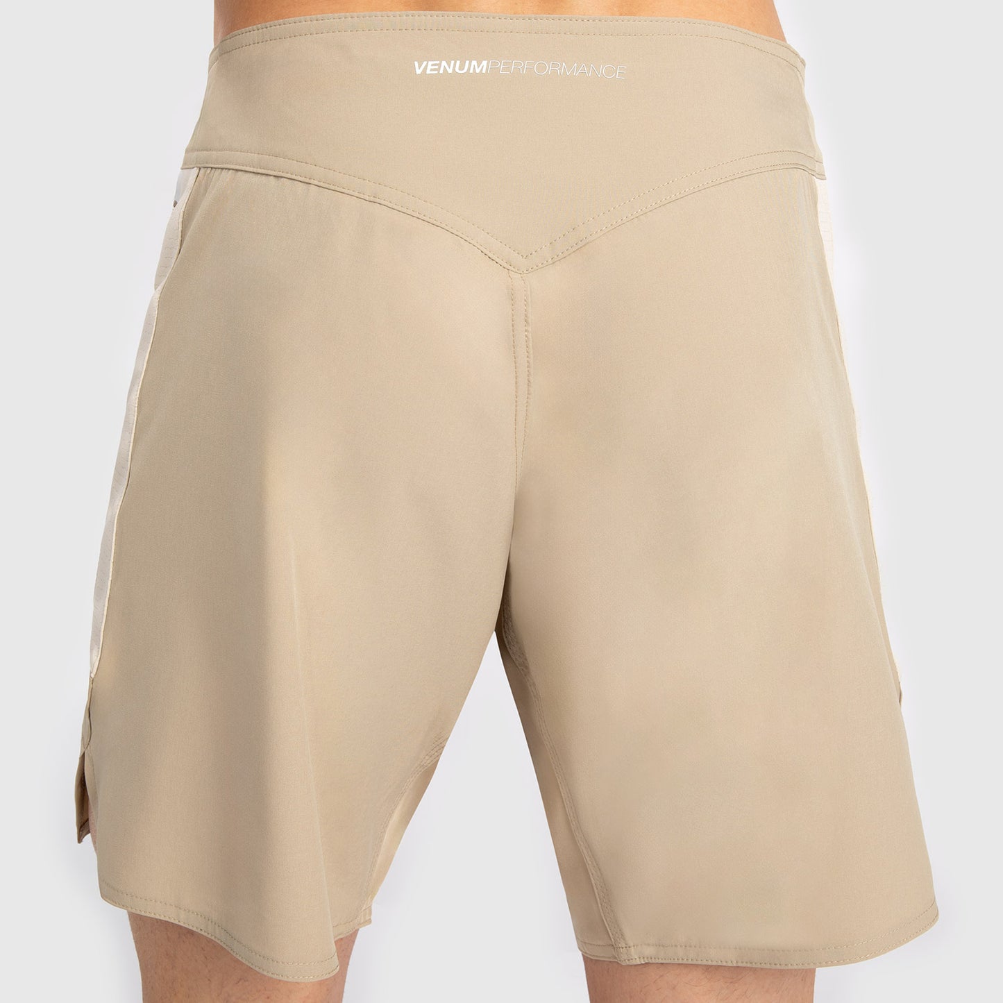 Venum Tempest Pantaloncini da Combattimento per Uomo - Beige/Sabbia