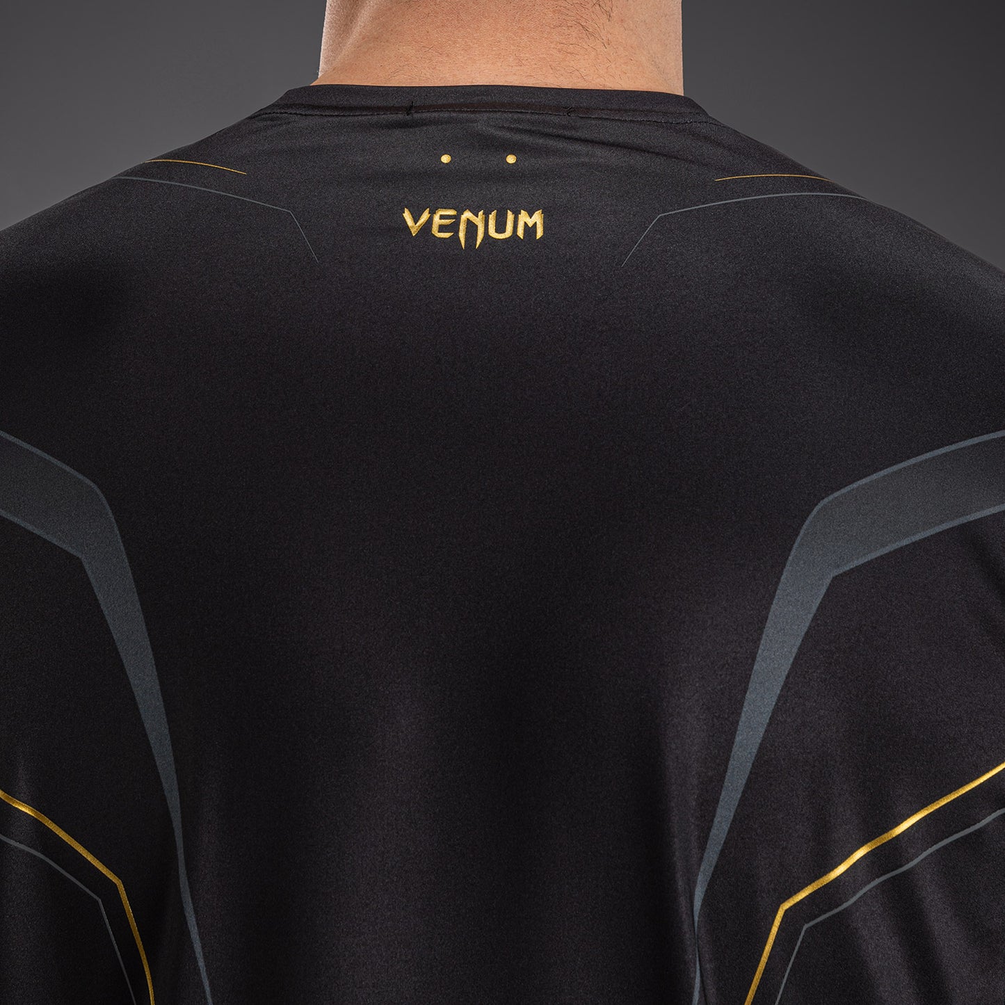 Venum Streamline Maglietta Dry Tech – Nero/Oro