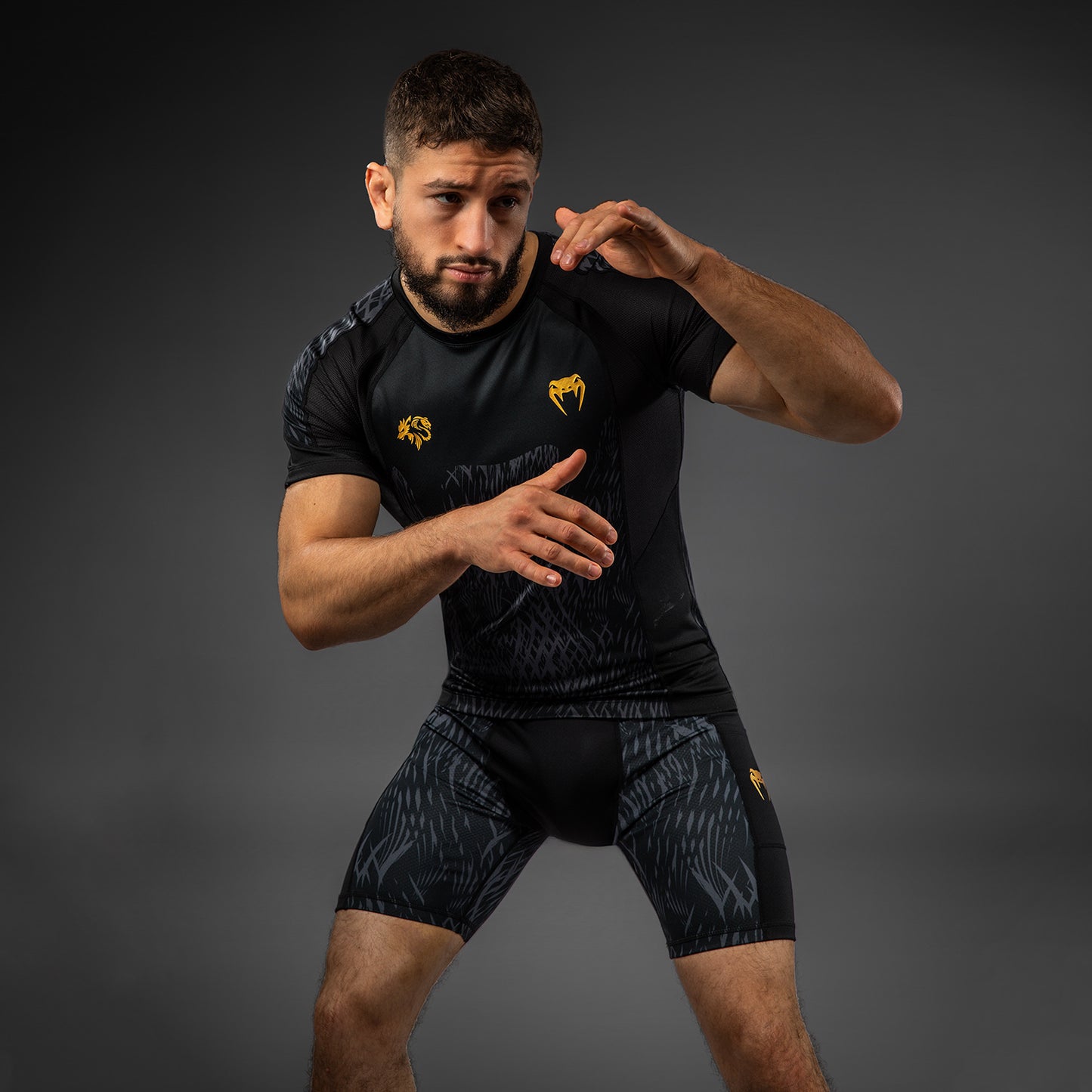 Venum x Chimaev Rashguard a Maniche Corte - Nero/Grigio