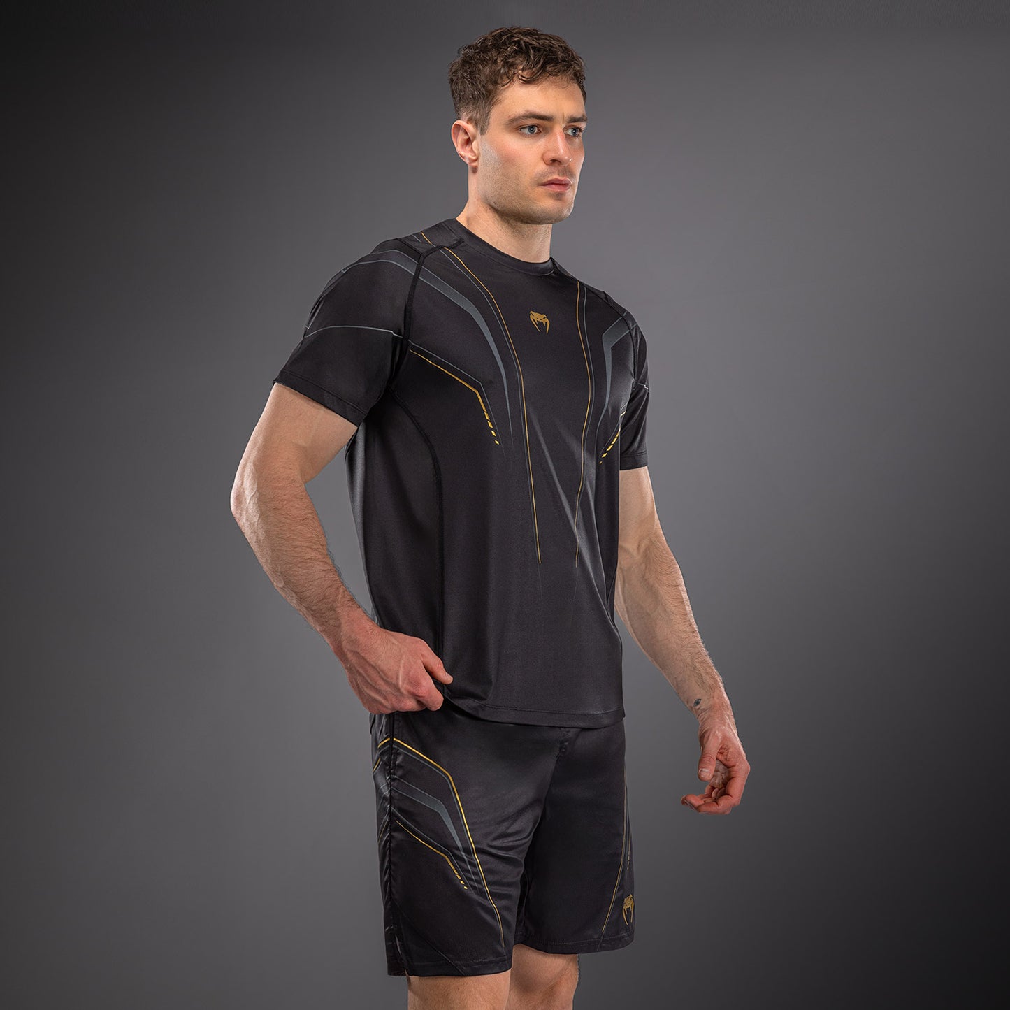 Venum Streamline Maglietta Dry Tech – Nero/Oro