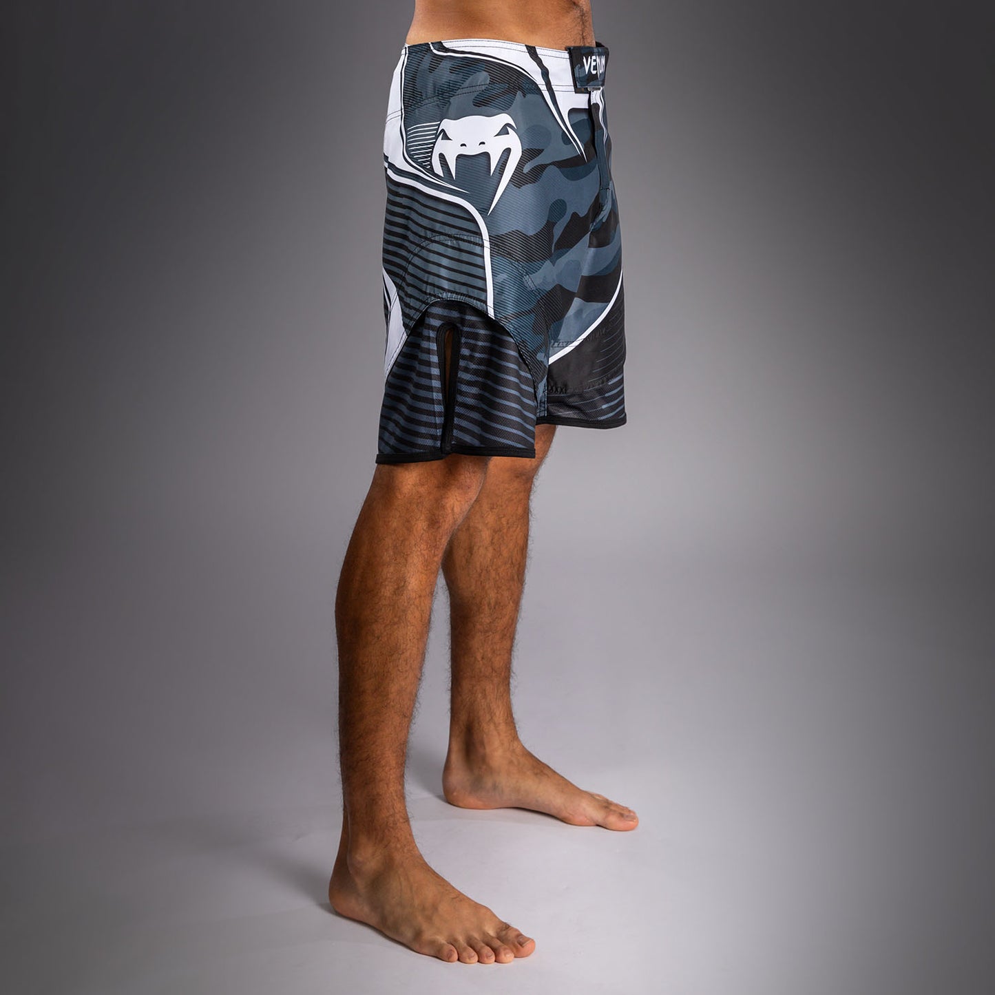 Venum Camo Hero Pantaloncini da Combattimento - Blu Navy Scuro/Blu
