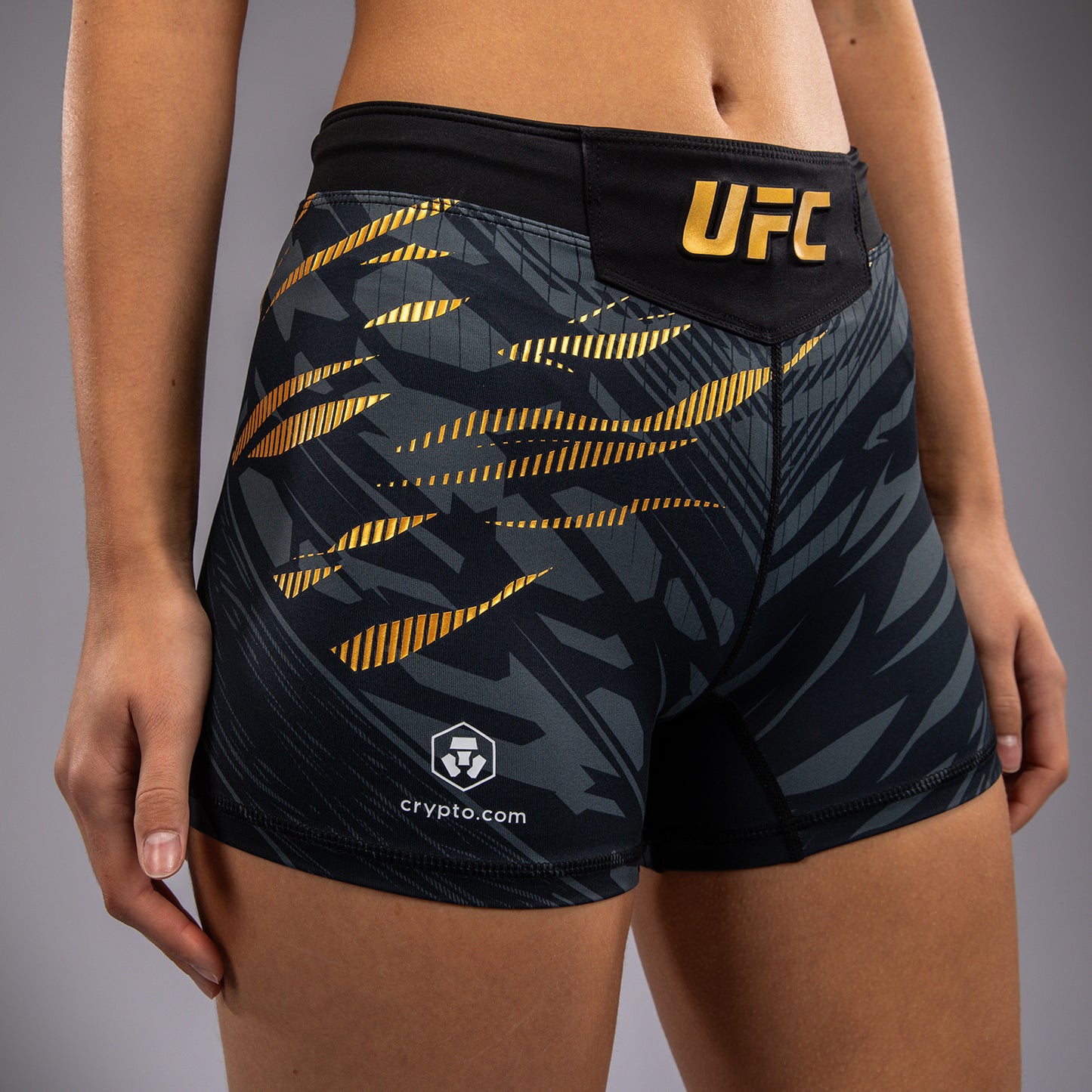 UFC Fusion by Venum Authentic Fight Night Vale Tudo Shorts per Donna - Fit Corto - Champion