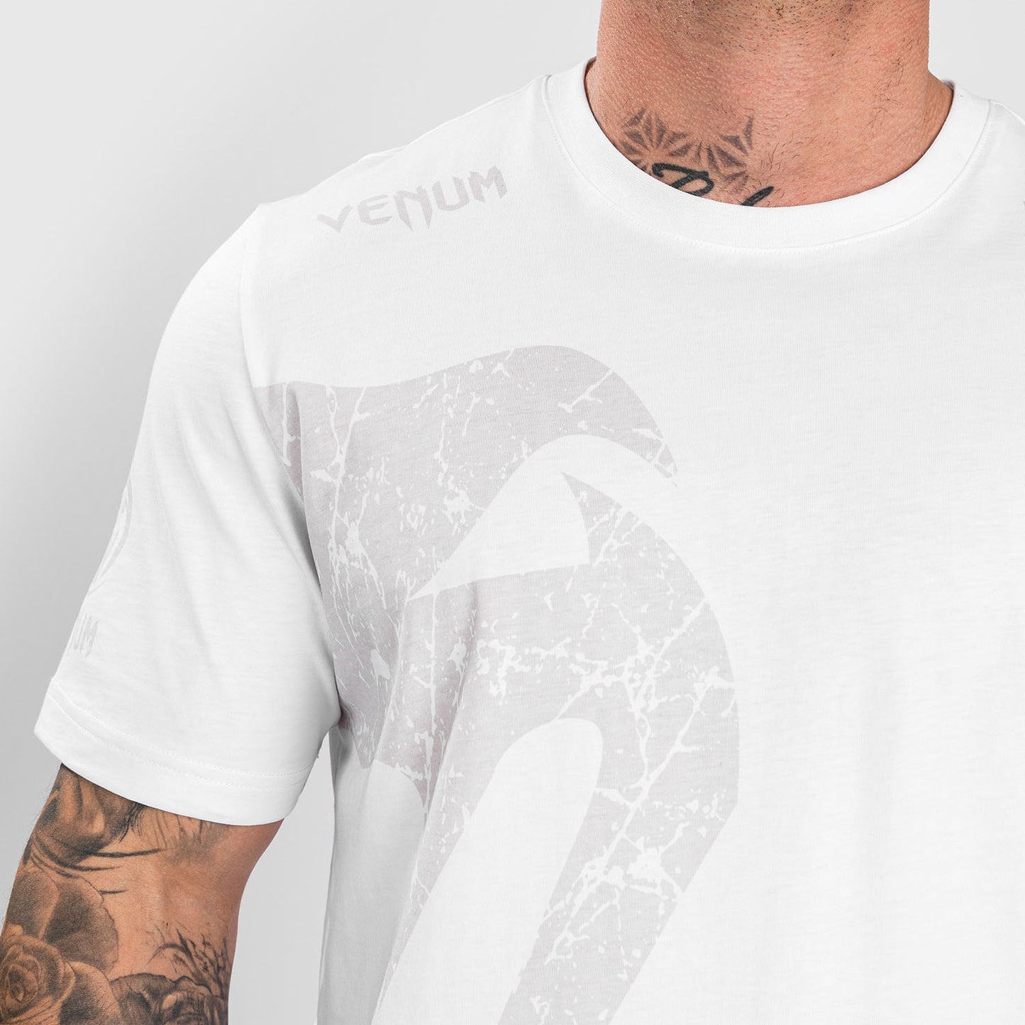 T-shirt Venum Giant Regular Fit - Bianco