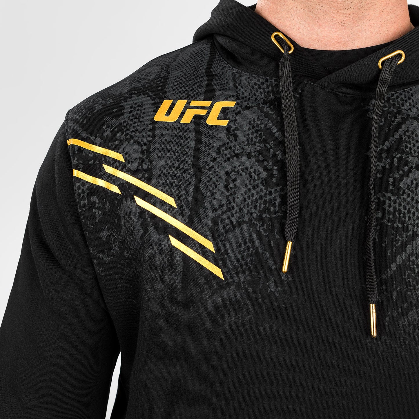 UFC Authentic Adrenaline Fight Night Replica By Venum Felpa con Cappuccio da Uomo - Champion