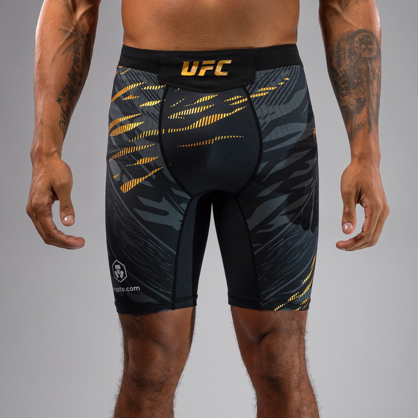 UFC Fusion by Venum Authentic Fight Night Vale Tudo Shorts per Uomo - Champion