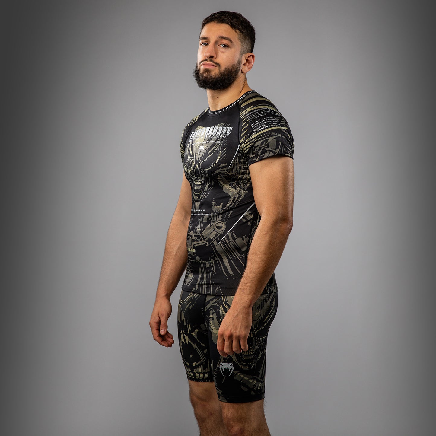 Venum Invader Rashguard a Maniche Corte - Nero/Sabbia