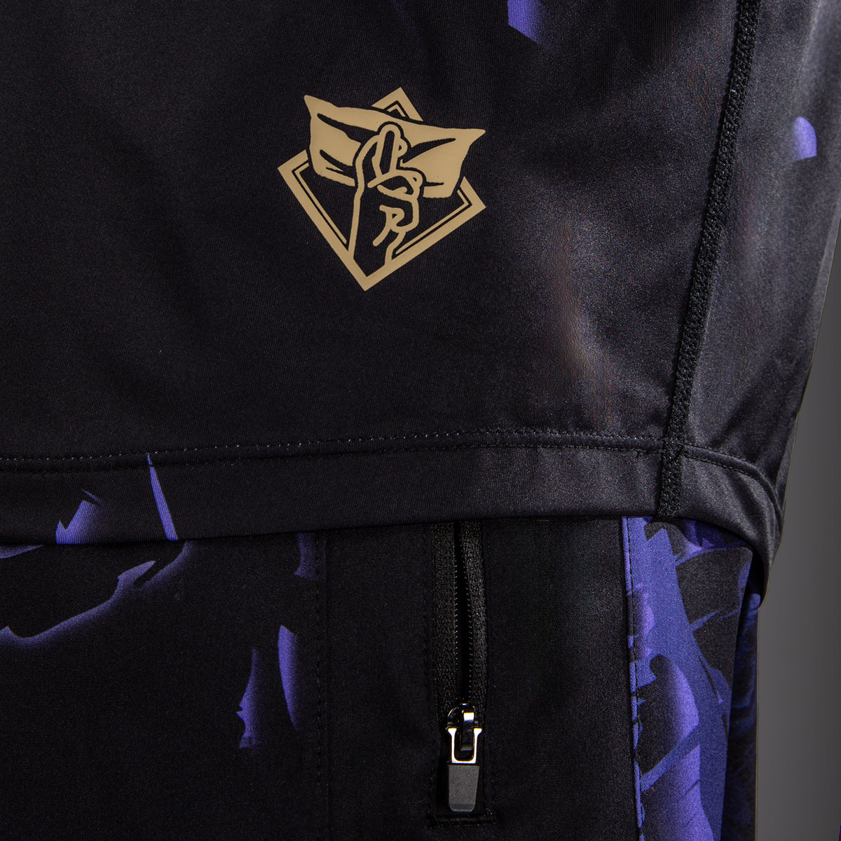 Jujutsu Kaisen x Venum Gojo Maglietta Dry Tech – Viola