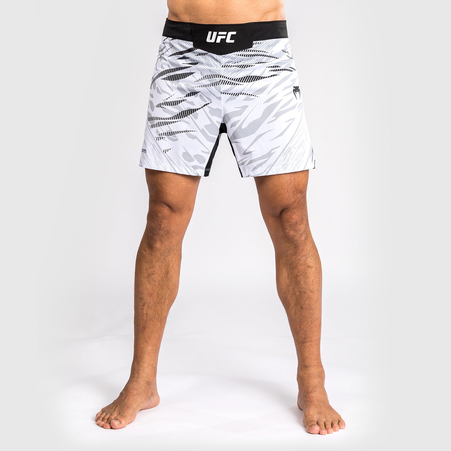 UFC Fusion by Venum Personalizzati Authentic Fight Night Shorts da Lotta per Uomo - Fit Corto - Bianco