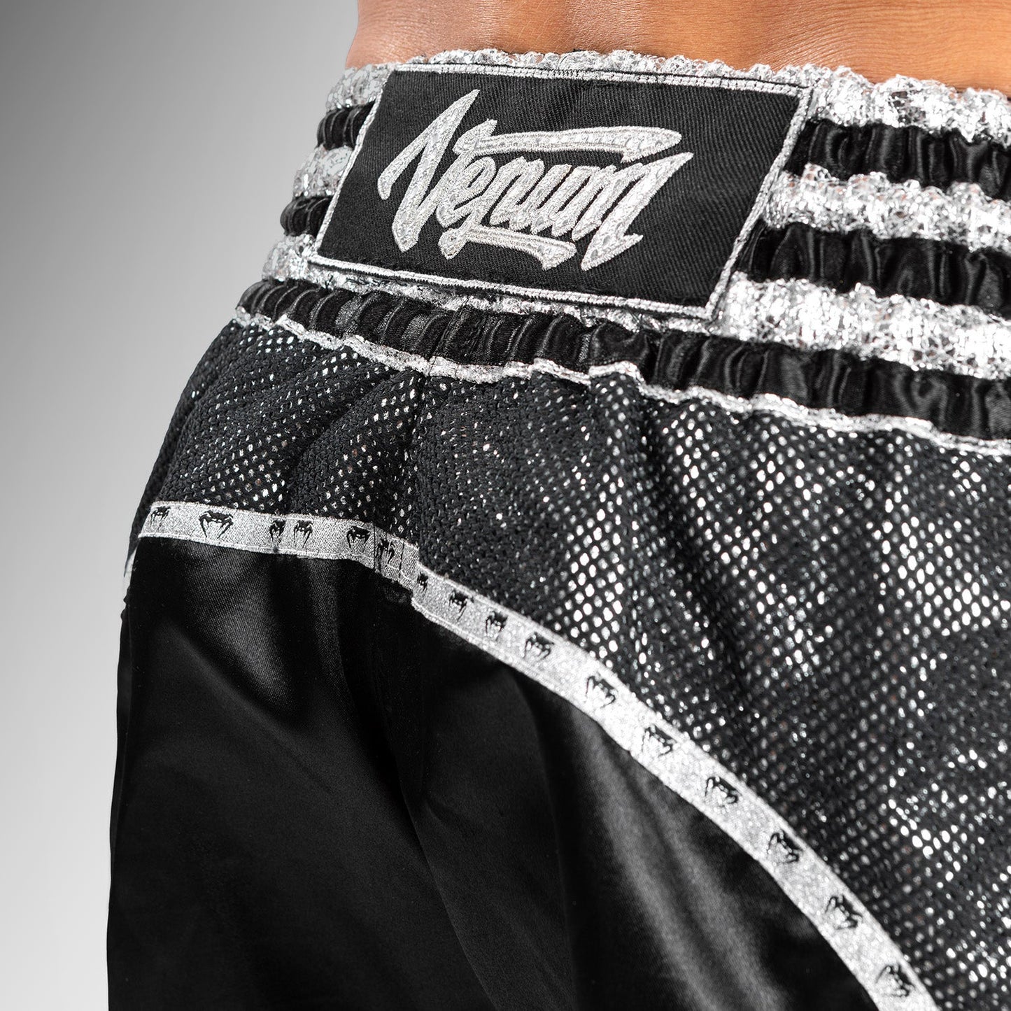 Venum Absolute 2.0 Pantaloncini da Muay Thai - Neri/Argento