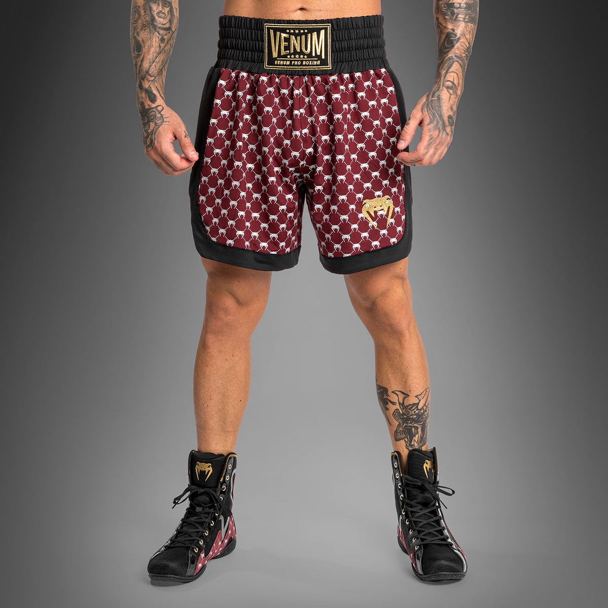 Pantaloncini da boxe Monogram Venum - Nero/Bordeaux