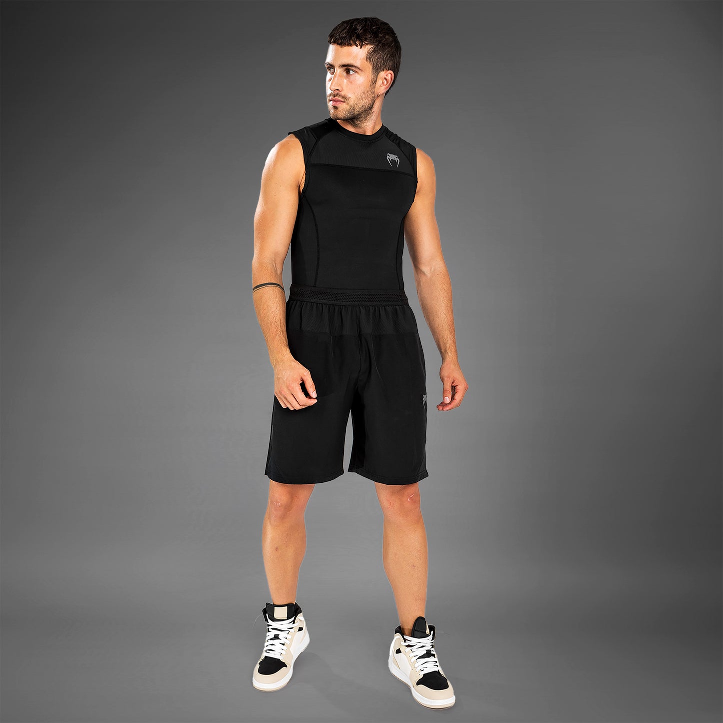 Venum G-Fit Air Rashguard senza maniche - Nero