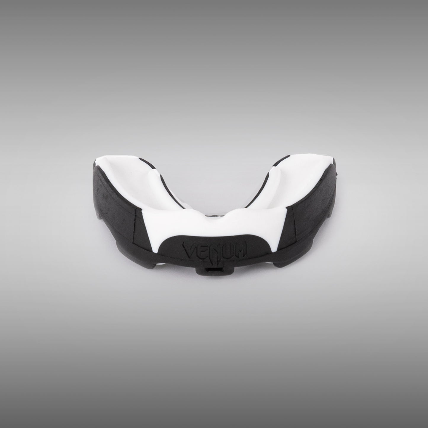 Venum Predator Paradenti con cinghia/senza cinghia - Nero/Bianco