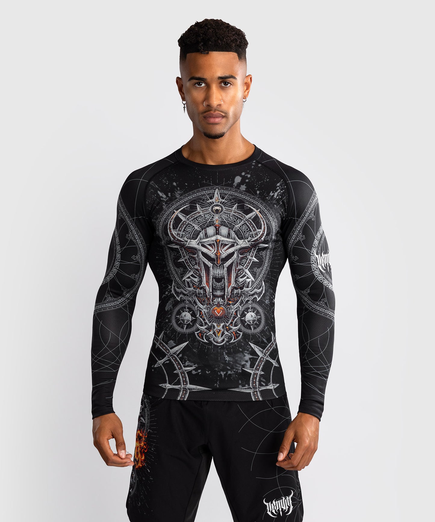 Venum Gladiator 5.0 Maglietta A Maniche Lunghe Per Uomo - Nero/Argento