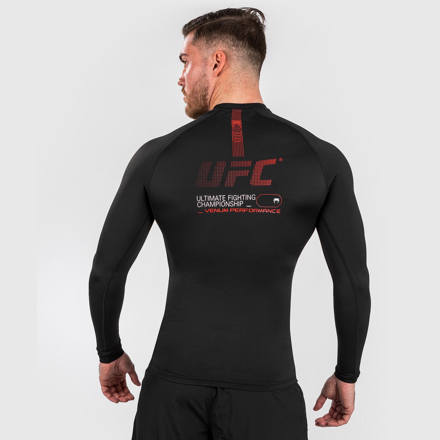 UFC Adrenaline by Venum Fight Week Rashguard a manica lunga Performance da Uomo - Nero