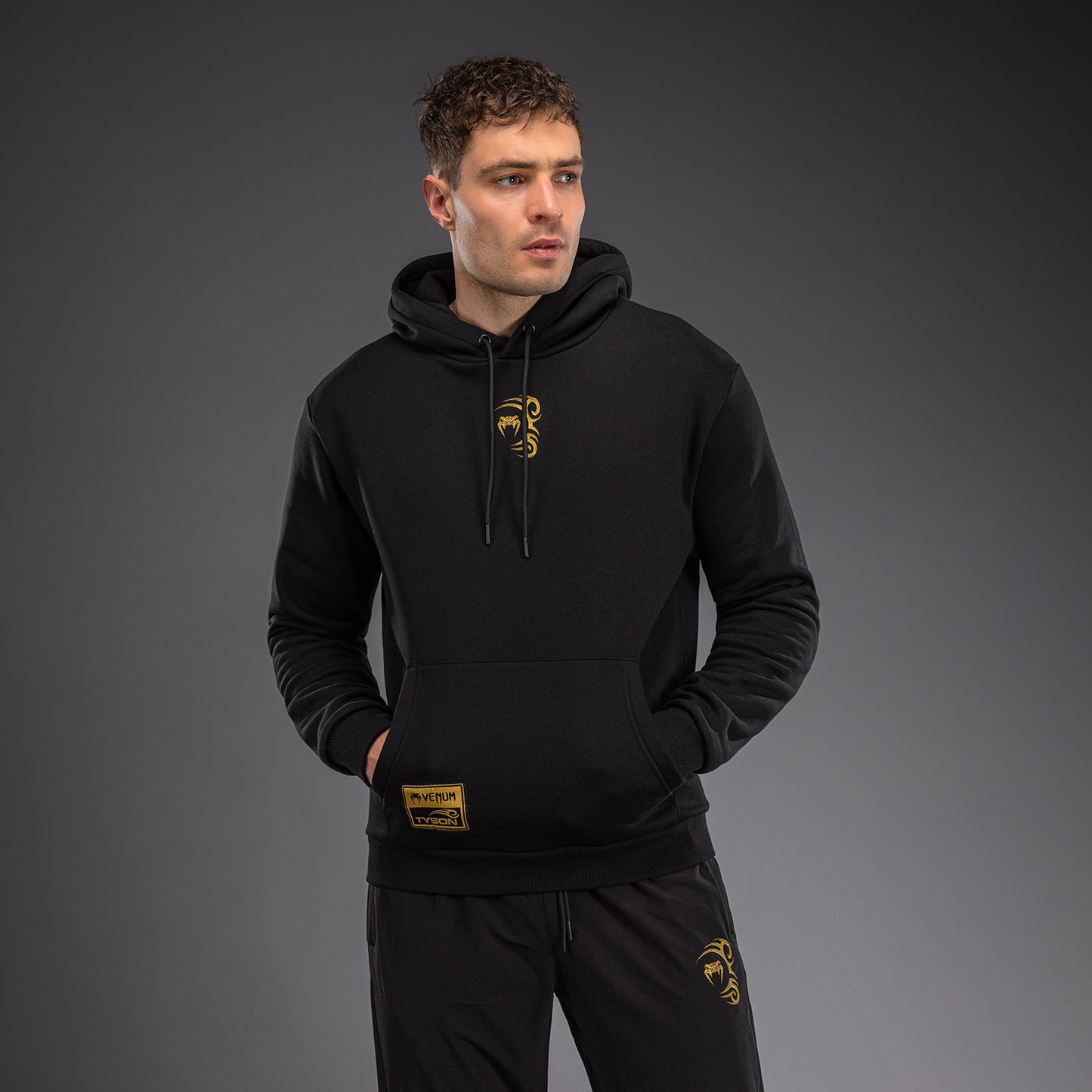Venum x Mike Tyson Tiger Felpa con Cappuccio - Nero/Oro
