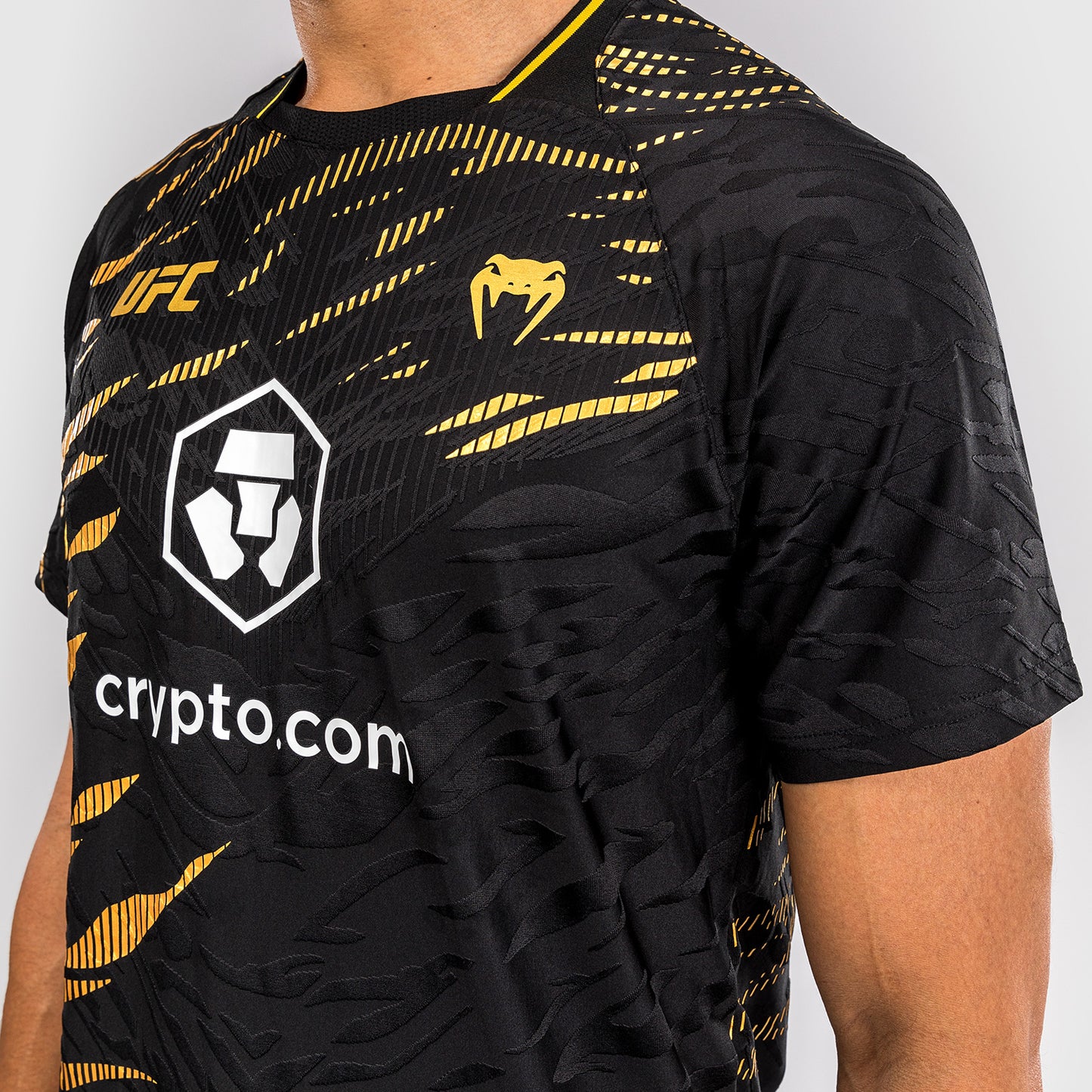 UFC Fusion by Venum Personalizzati Authentic Fight Night Maglietta Dry Tech per Uomo - Campione