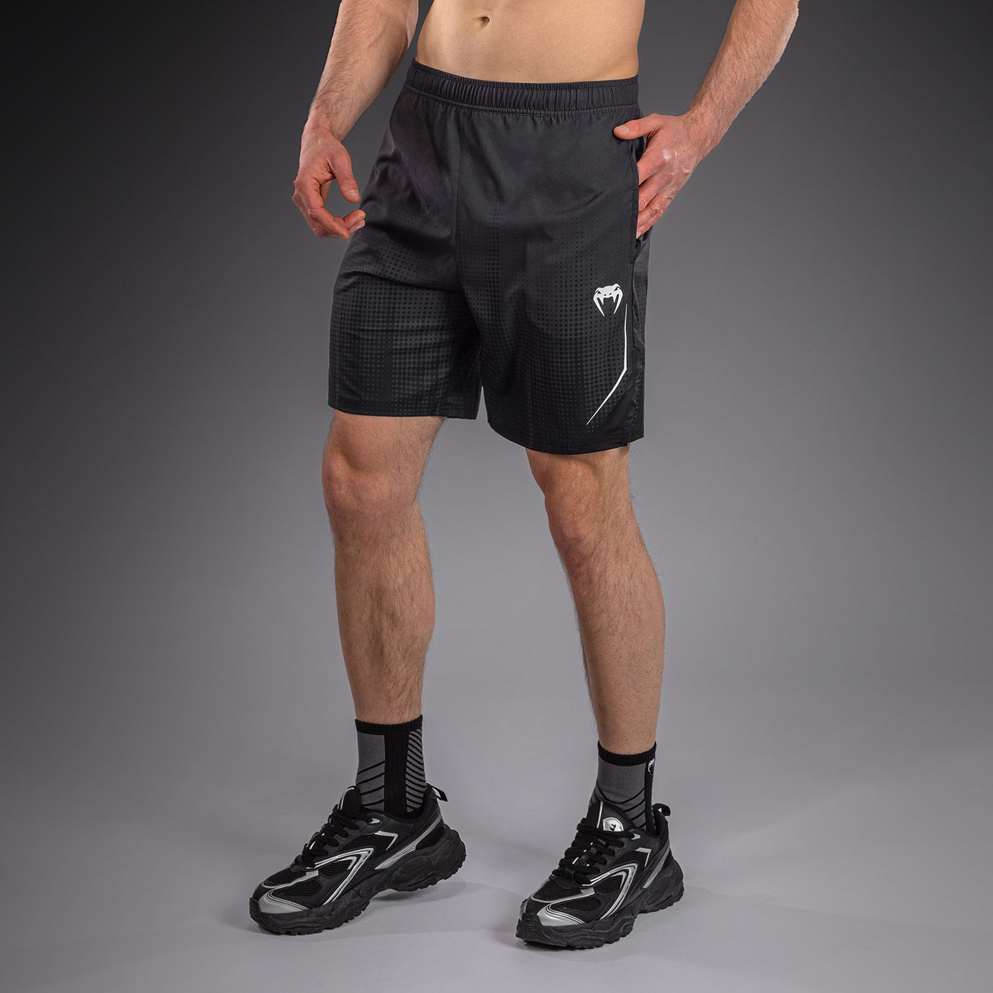 Venum Stealth Pantaloncini da Allenamento – Nero/Bianco