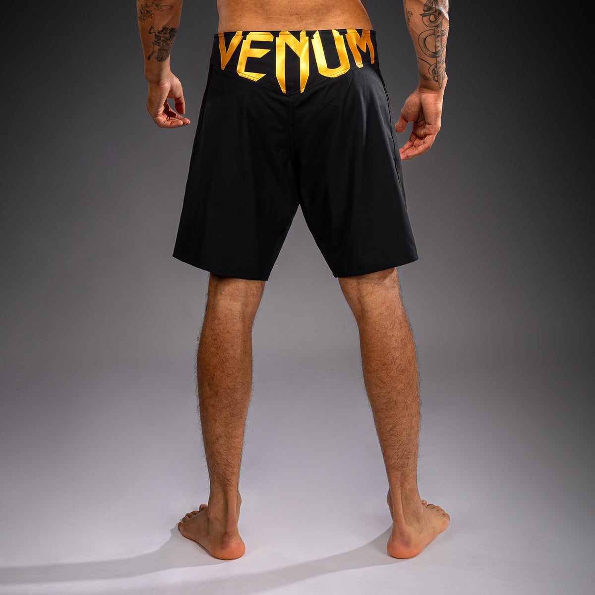 Venum Attack Fightshorts - Nero/Oro