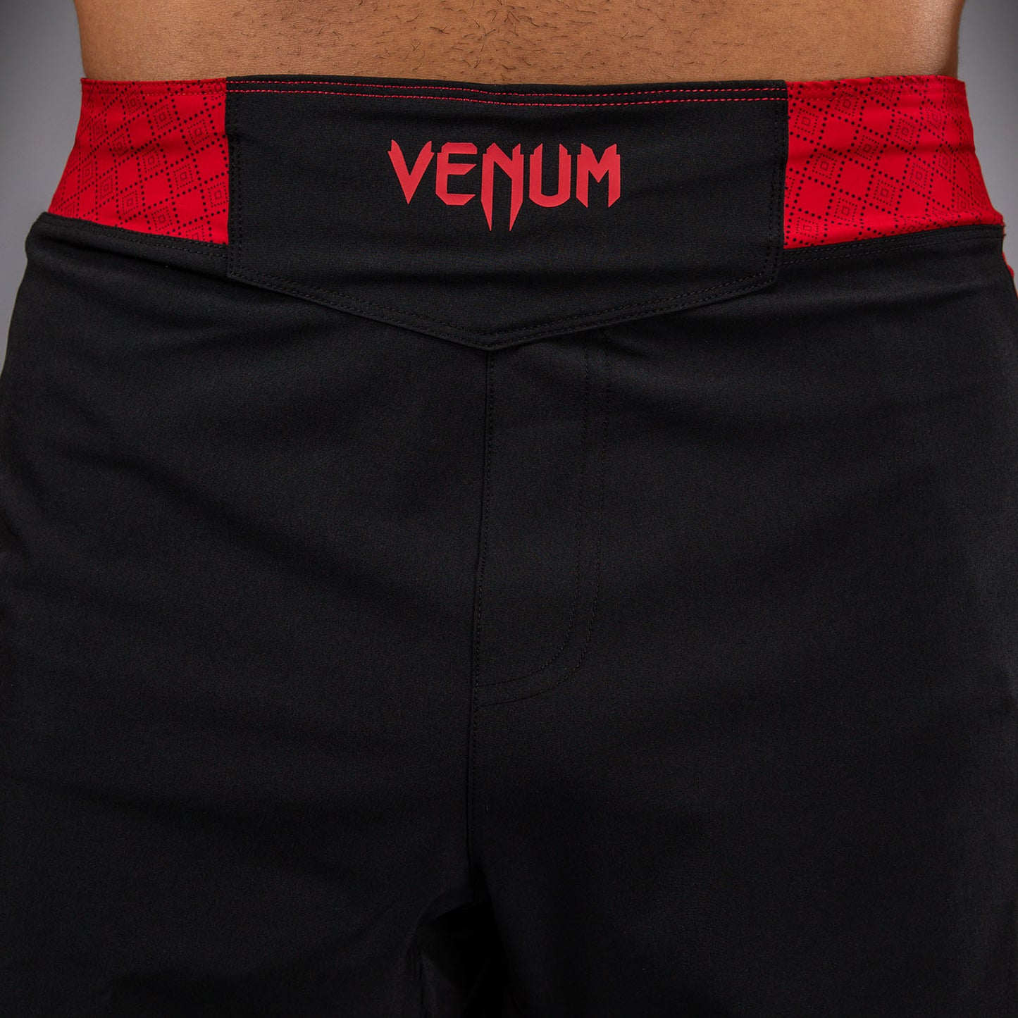 Venum x Roger Gracie Signature Pantaloncini da Combattimento - Nero/Rosso