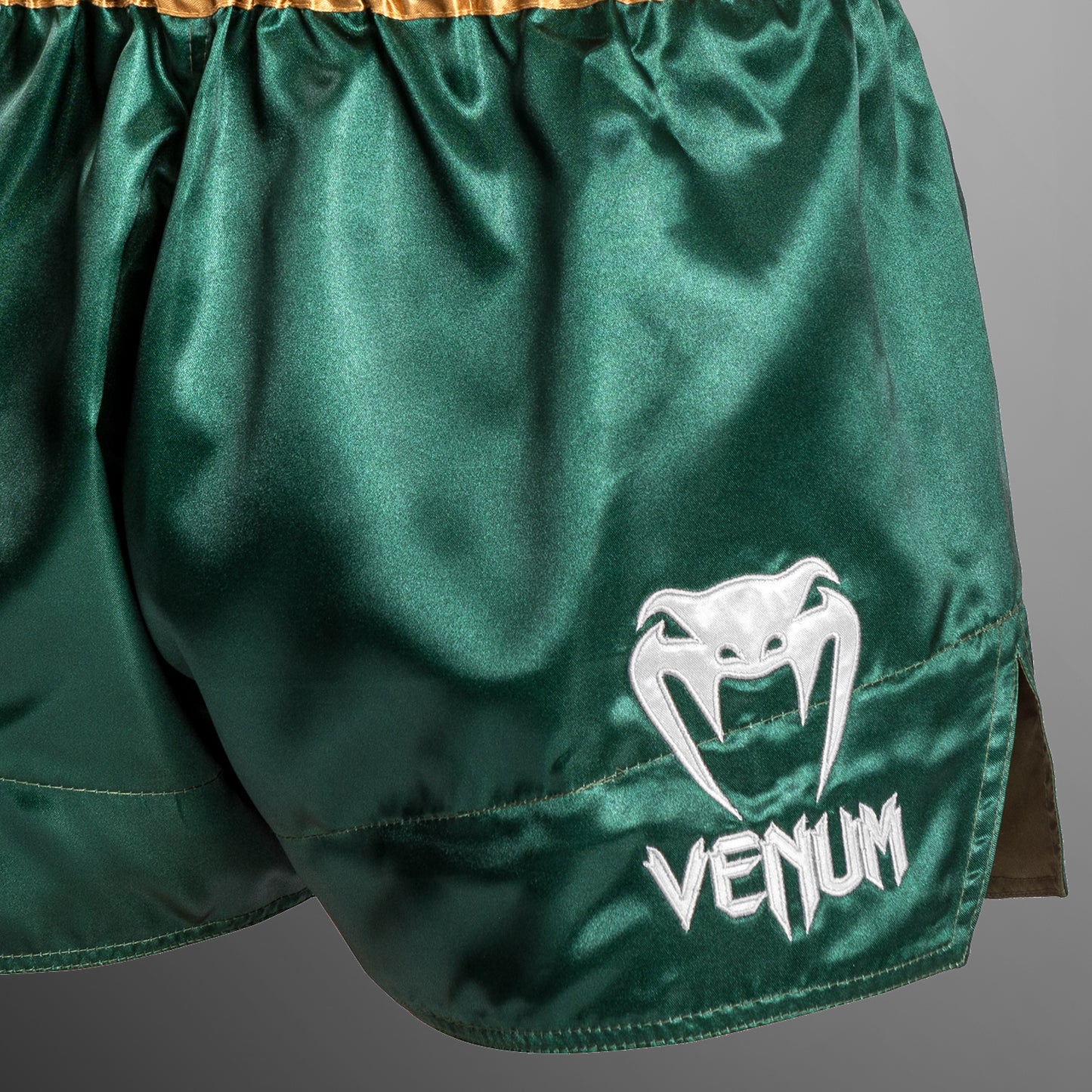 Venum Classic - Pantaloncini da Muay Thaï - Verde/Oro/Bianco