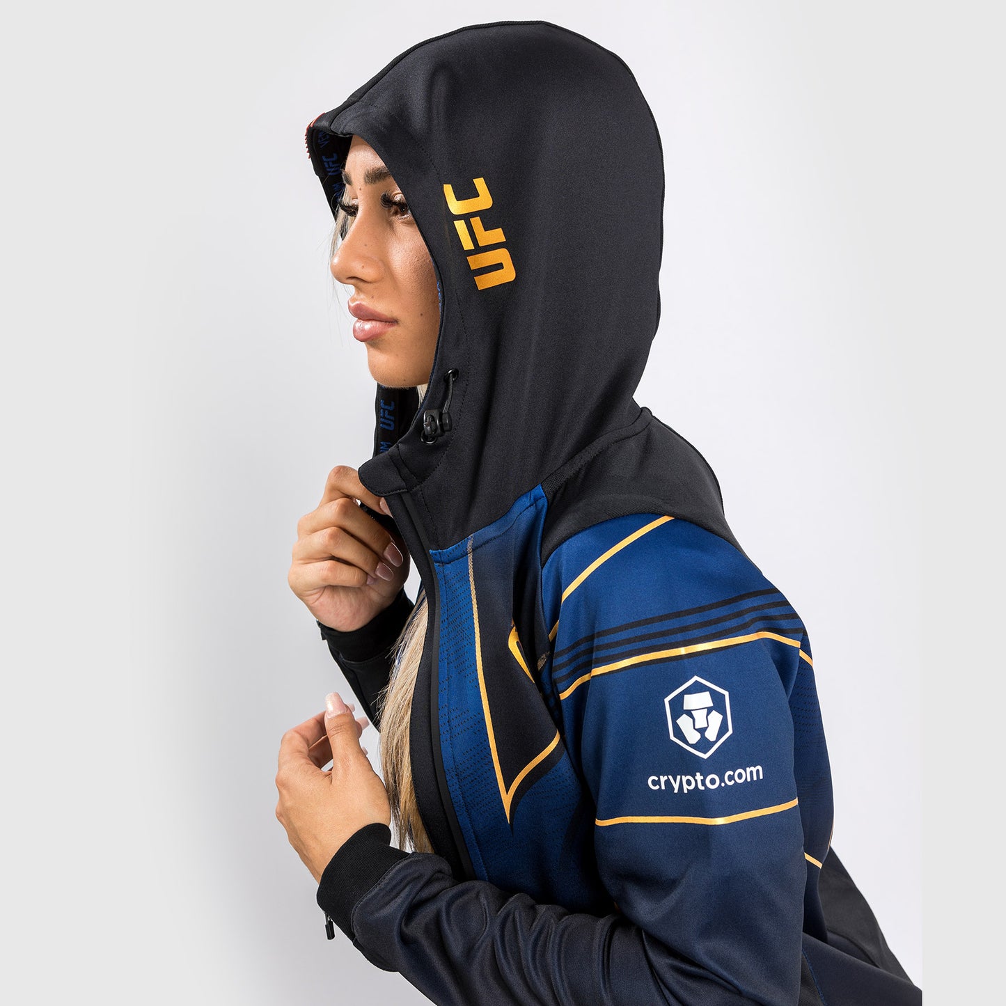 Felpa con cappuccio Walkout da donna UFC Venum Authentic Fight Night 2.0 - Midnight Edition - Champion