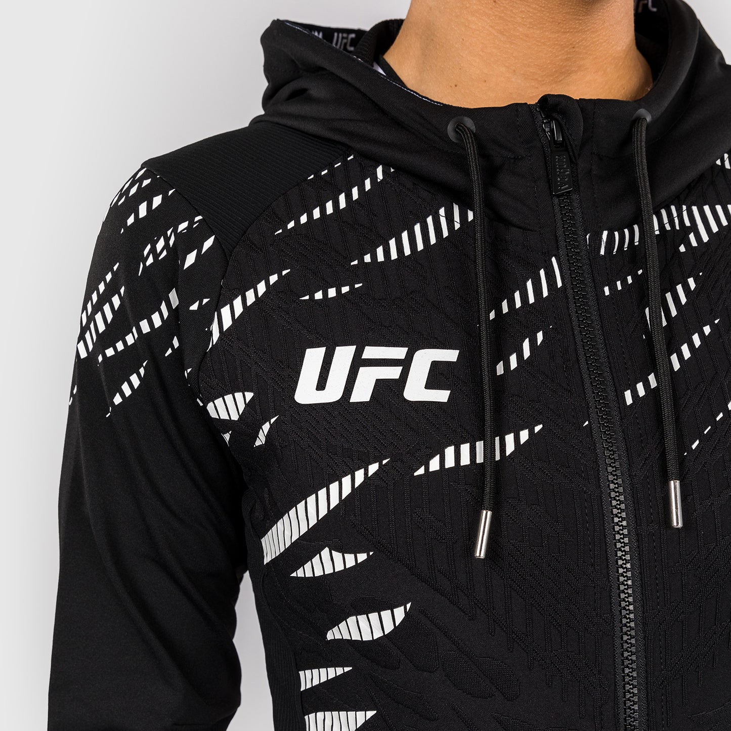 UFC Fusion by Venum Personalizzati Authentic Fight Night Felpa con Cappuccio per Donna - Nero