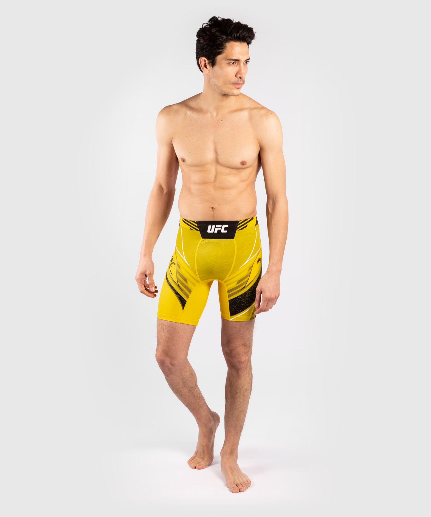 Pantaloncini da Vale Tudo Uomo UFC Venum Authentic Fight Night - Vestibilità Corta - Giallo