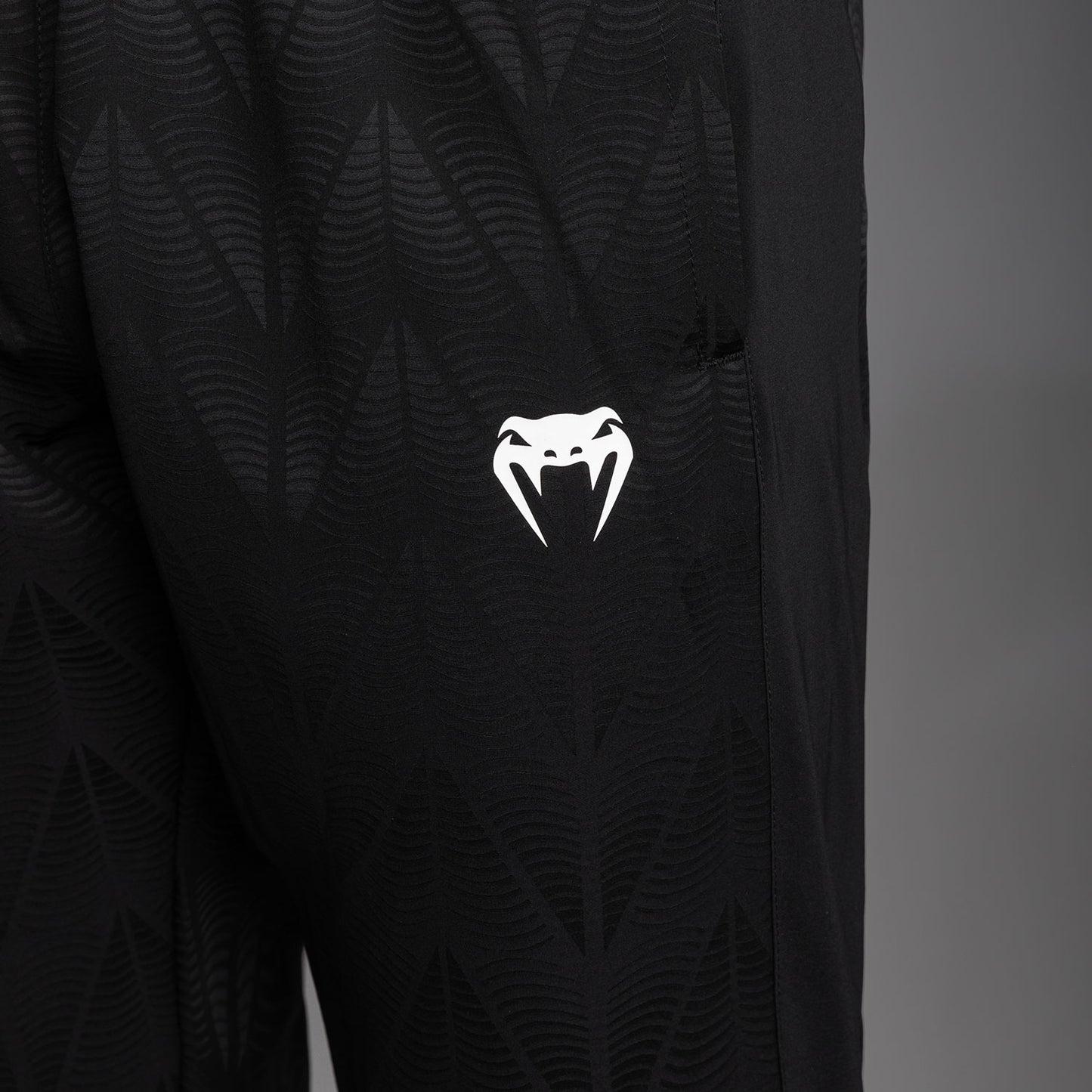 UFC Zenith by Venum Authentic Fight Night Pantaloni Walkout Uomo - Nero