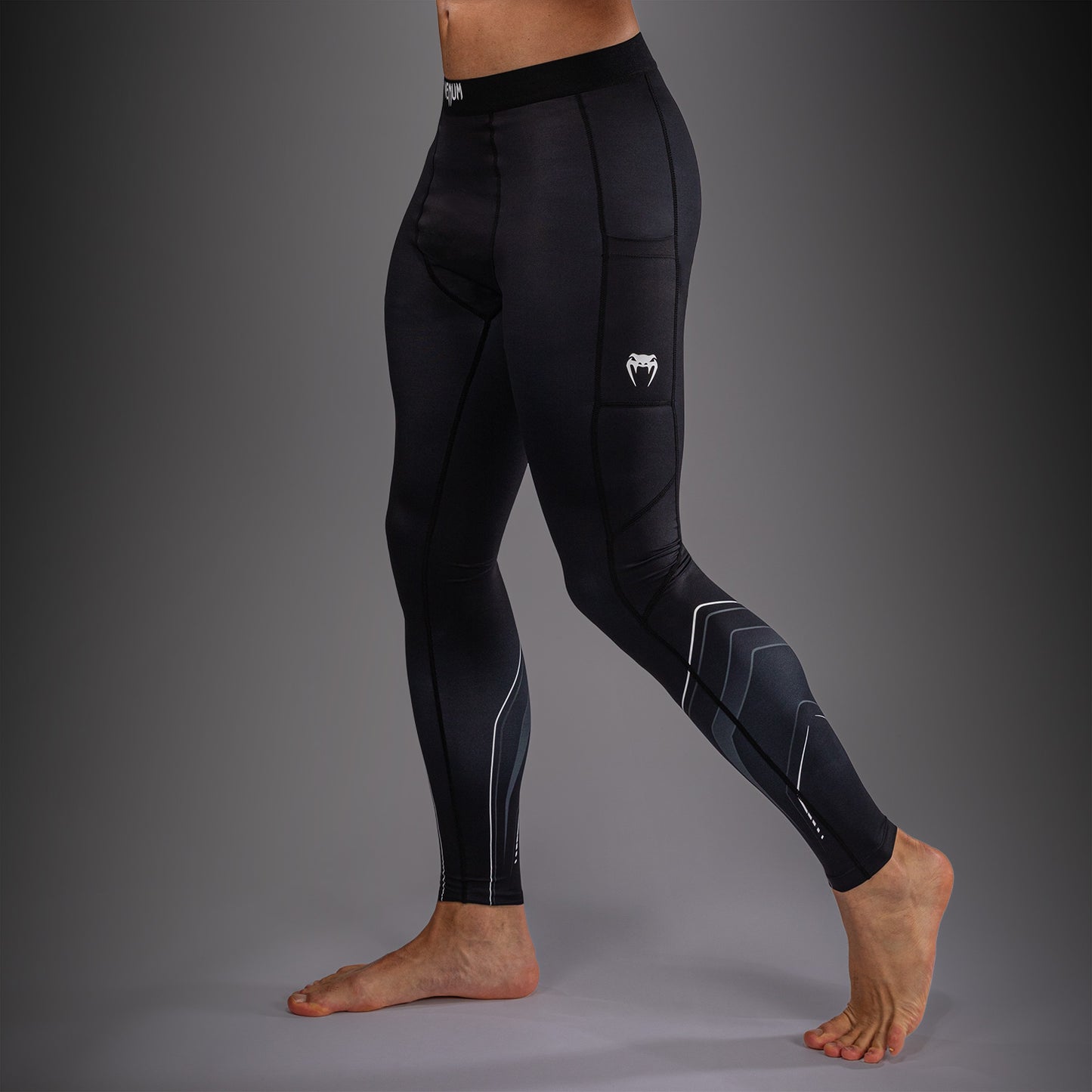 Venum Streamline Spats – Nero/Bianco