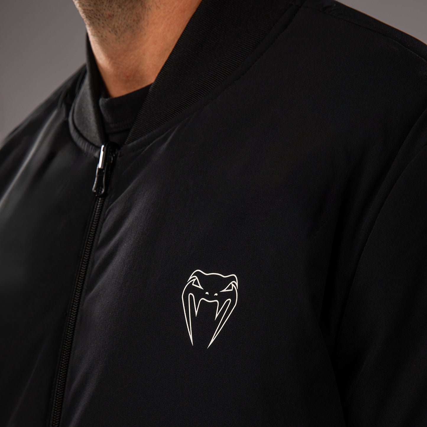 Venum Eclipse Giacca Bomber – Nero/Avorio