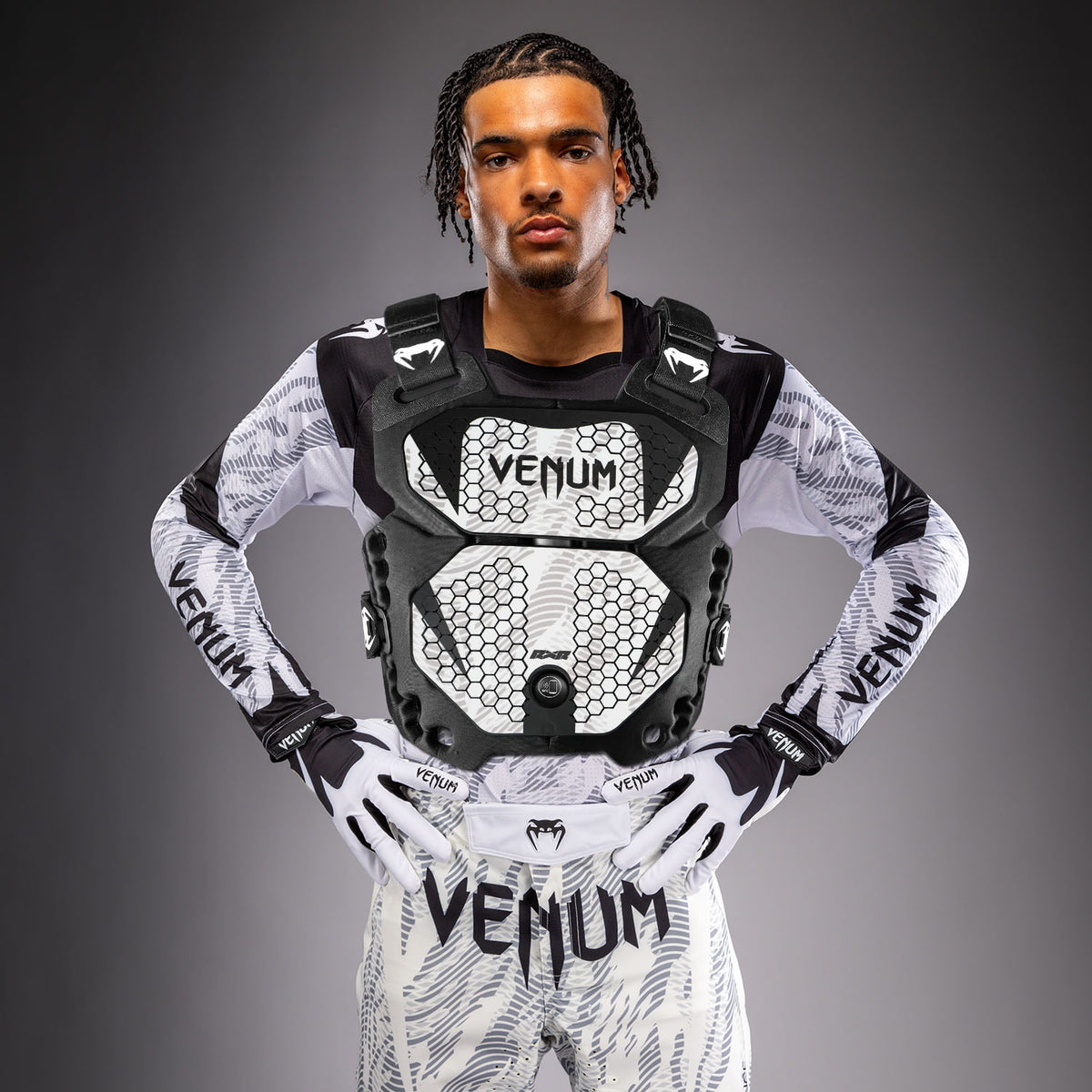 Venum x RXR R-Pro 2 Pettorina protettiva - Nero/Bianco