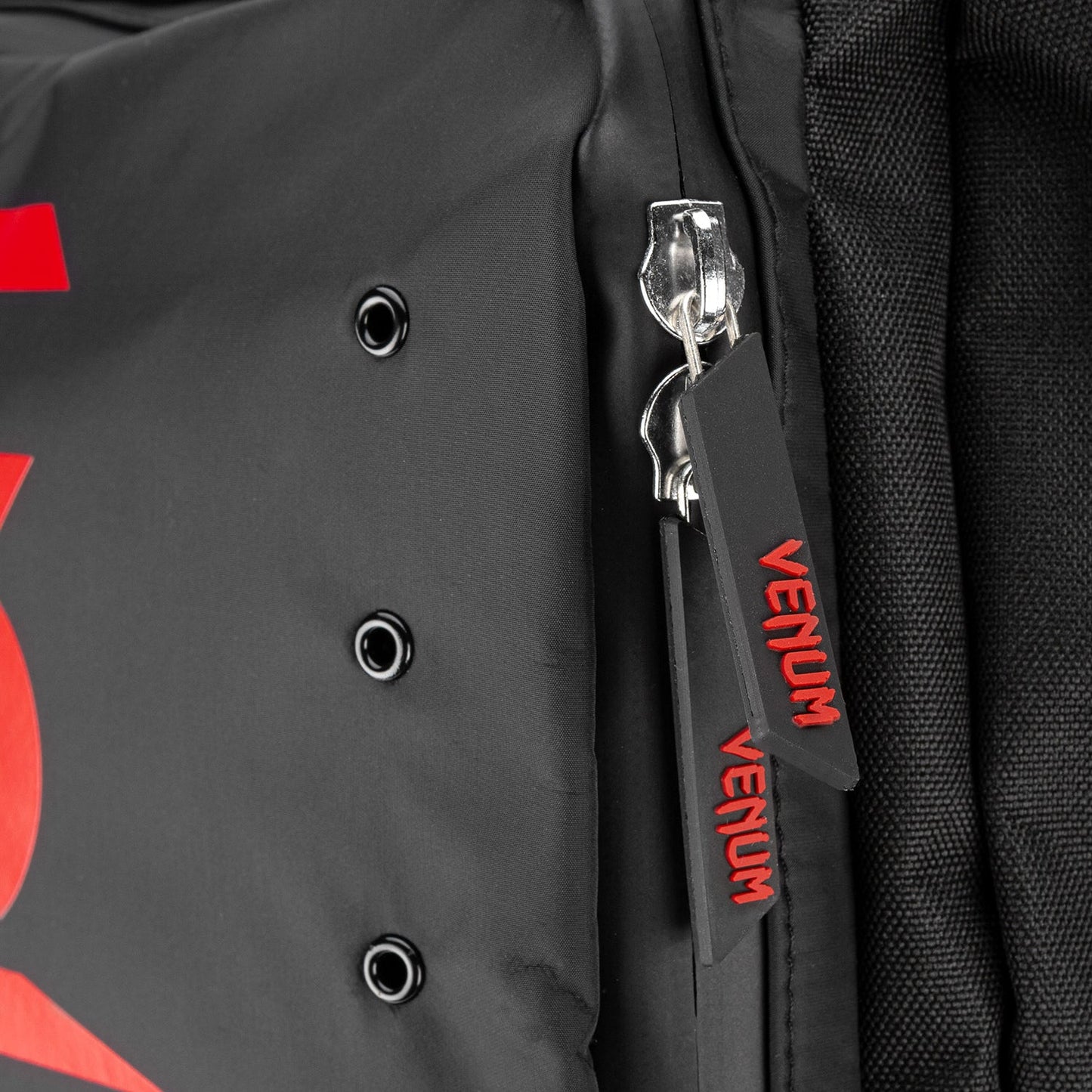 Venum Challenger Xtrem Evo Zaino (50-63L) – Nero/Rosso