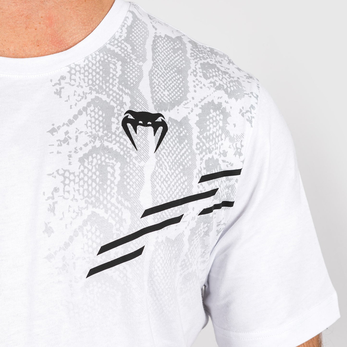 UFC Adrenaline by Venum Replica Maglietta a maniche corte da Uomo - Bianco