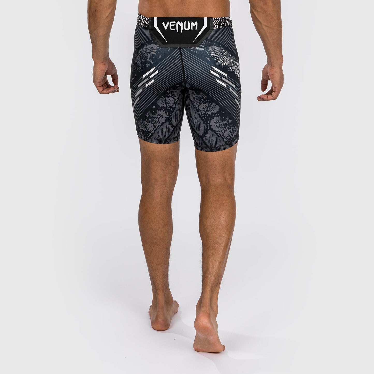 UFC Adrenaline by Venum Authentic Fight Night Pantaloncino Vale Tudo da Uomo - Nero