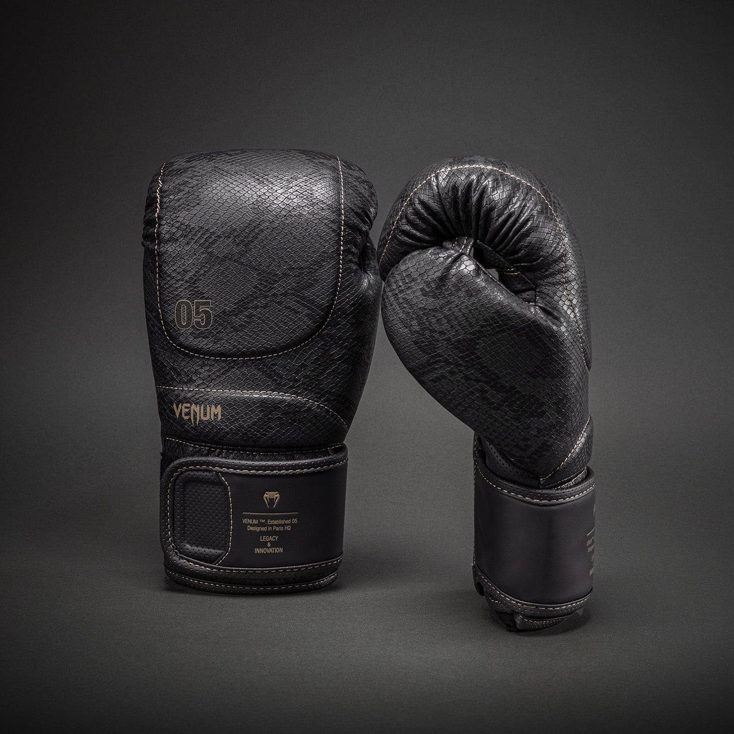 Venum Impact Evo Scales Guanti da boxe – Grigio Scuro