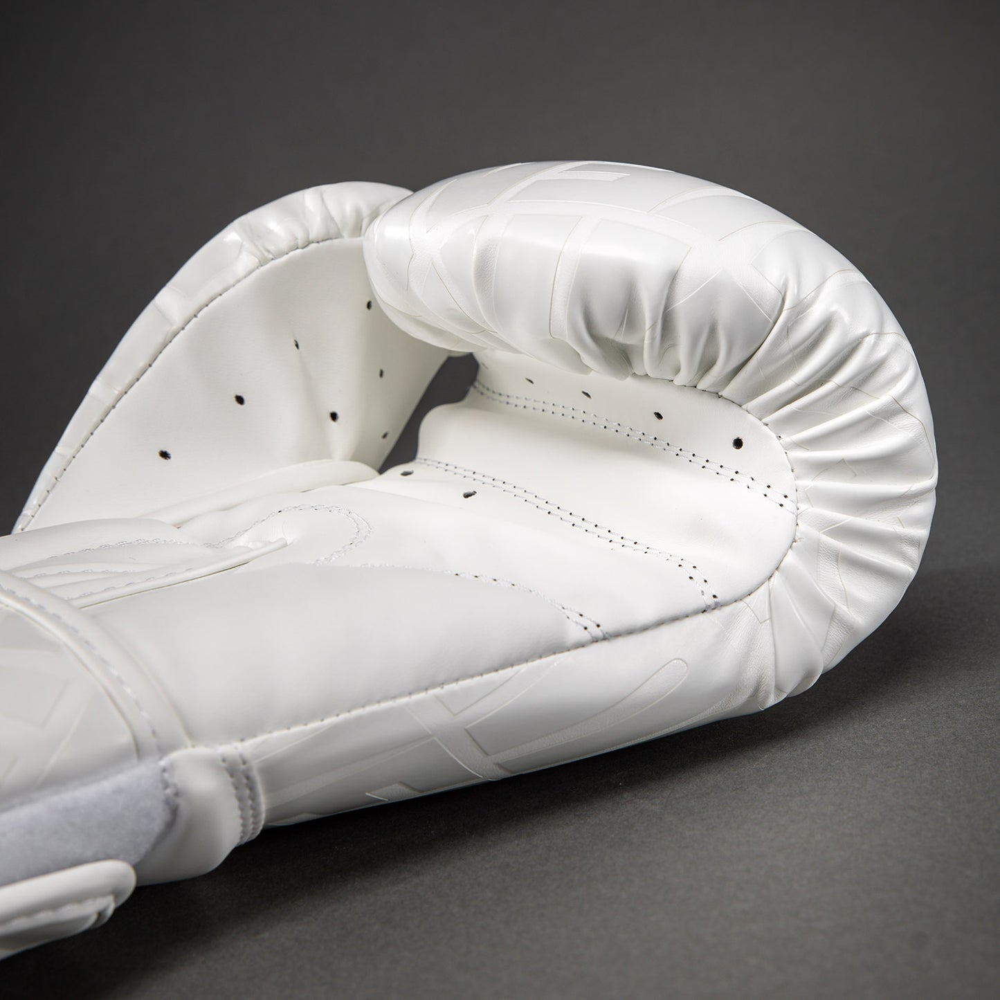 Venum Contender 1.5 XT 3D Guantoni da boxe - Bianco/Oro