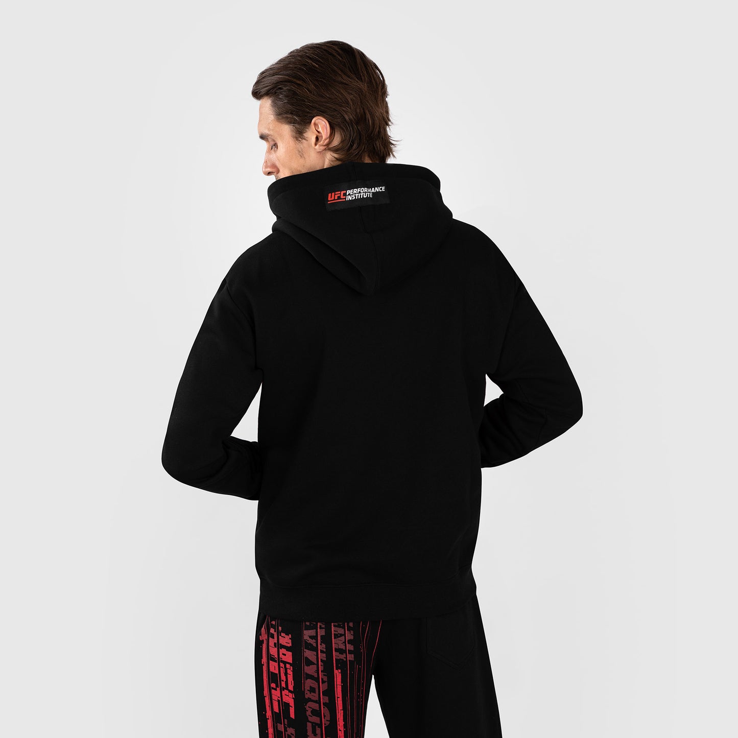 UFC Venum Performance Institute 2.0 Felpa con Cappuccio da Uomo - Nero/Rosso