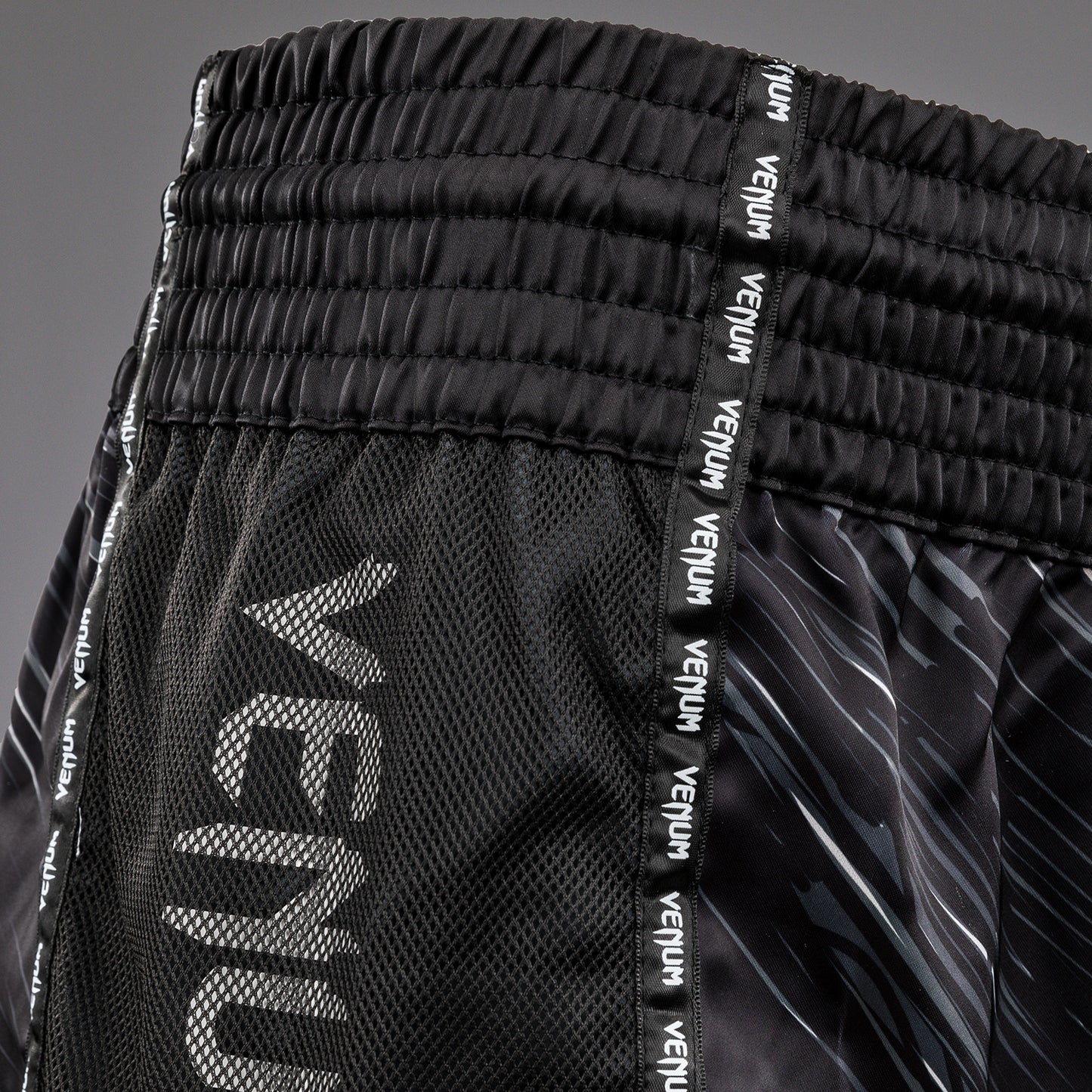 Venum Rapid Pantaloncini Muay Thai