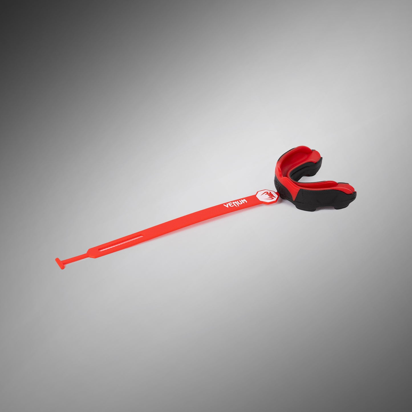 Venum Predator Paradenti – Con Cinghia/Senza Cinghia – Nero/Rosso