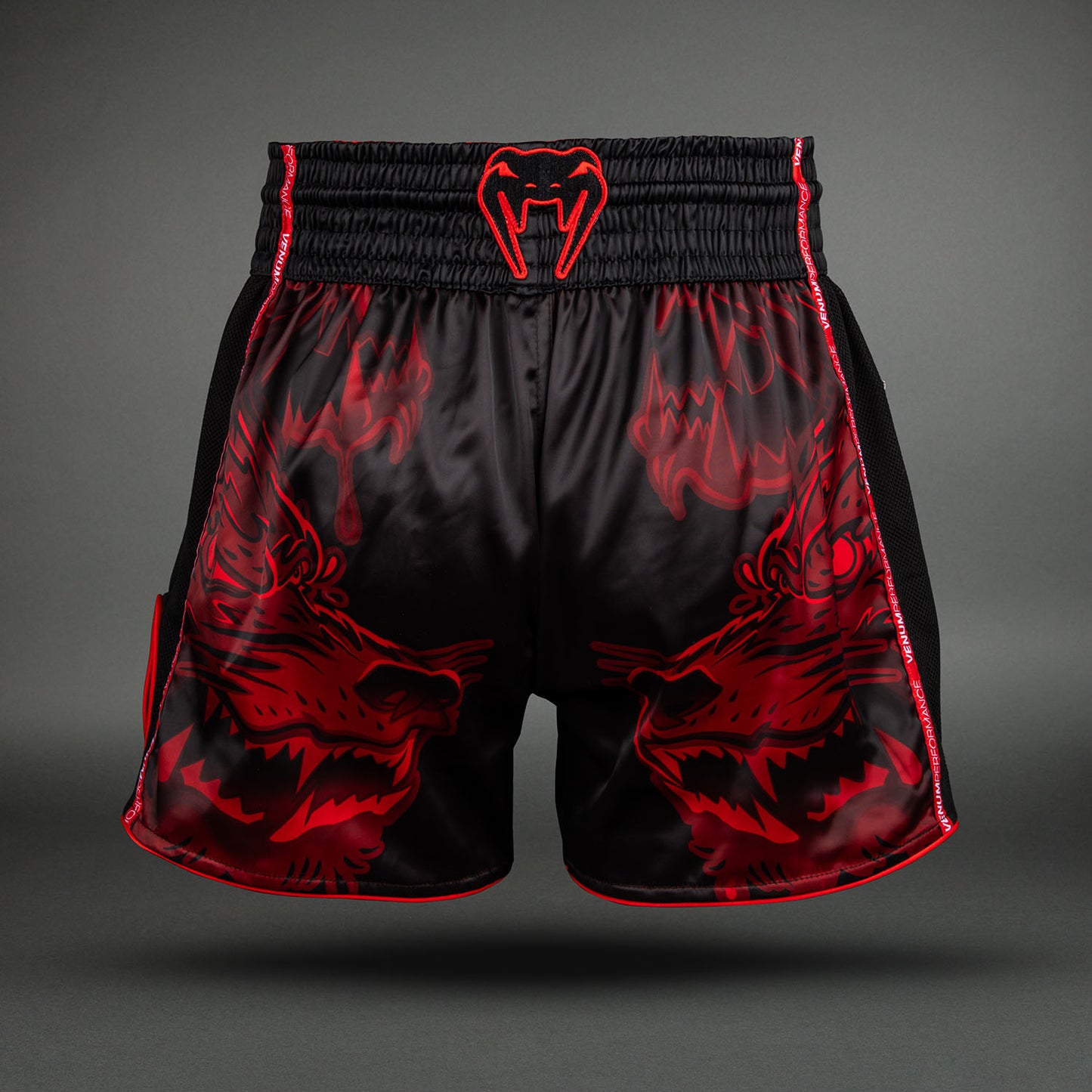 Venum Wolf Atak Pantaloncini Muay Thaï – Nero/Rosso