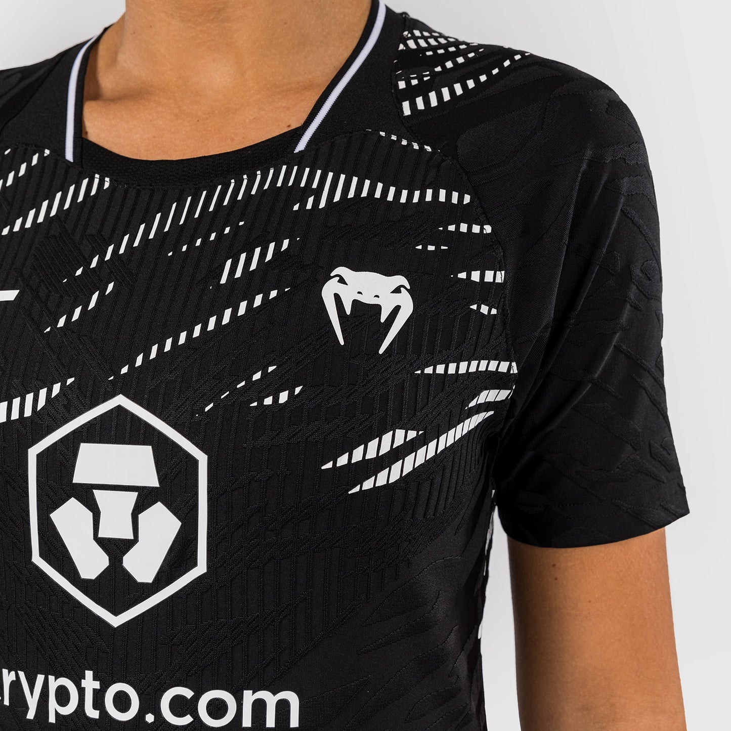 UFC Fusion by Venum Personalizzati Authentic Fight Night Maglietta da Gara per Donna - Nero