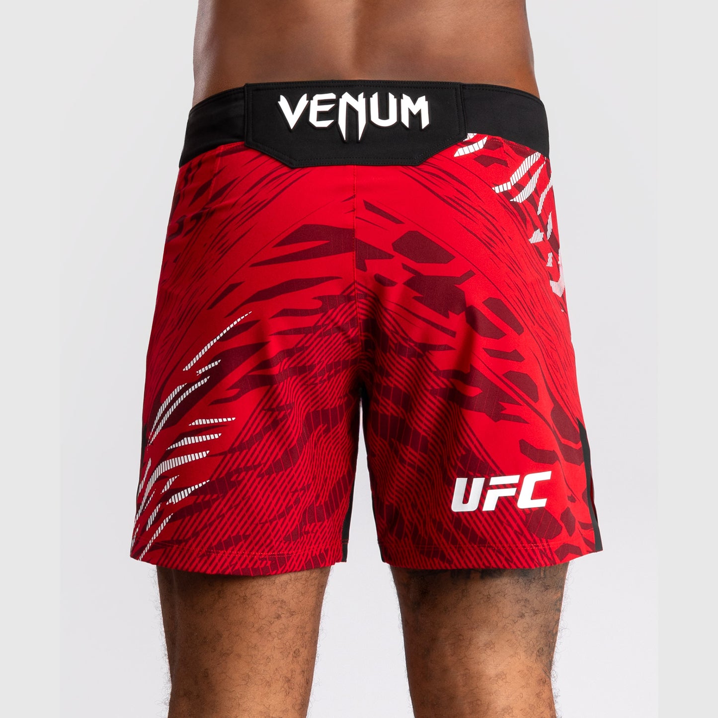 UFC Fusion by Venum Personalizzati Authentic Fight Night Shorts da Lotta per Uomo - Fit Corto - Rosso