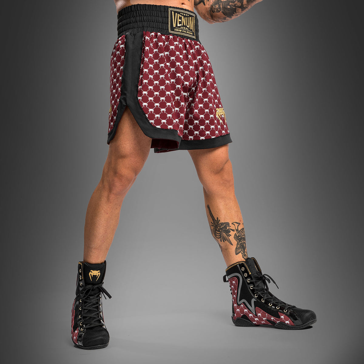 Pantaloncini da boxe Monogram Venum - Nero/Bordeaux