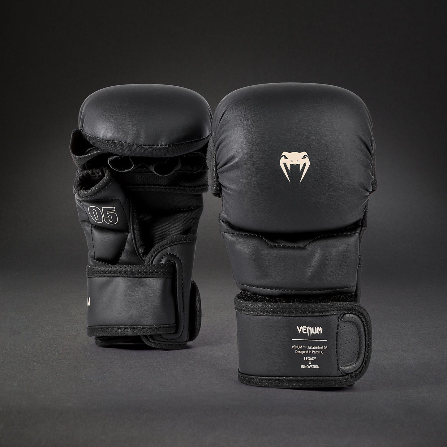 Venum Impact Evo Guanti da sparring MMA - Nero